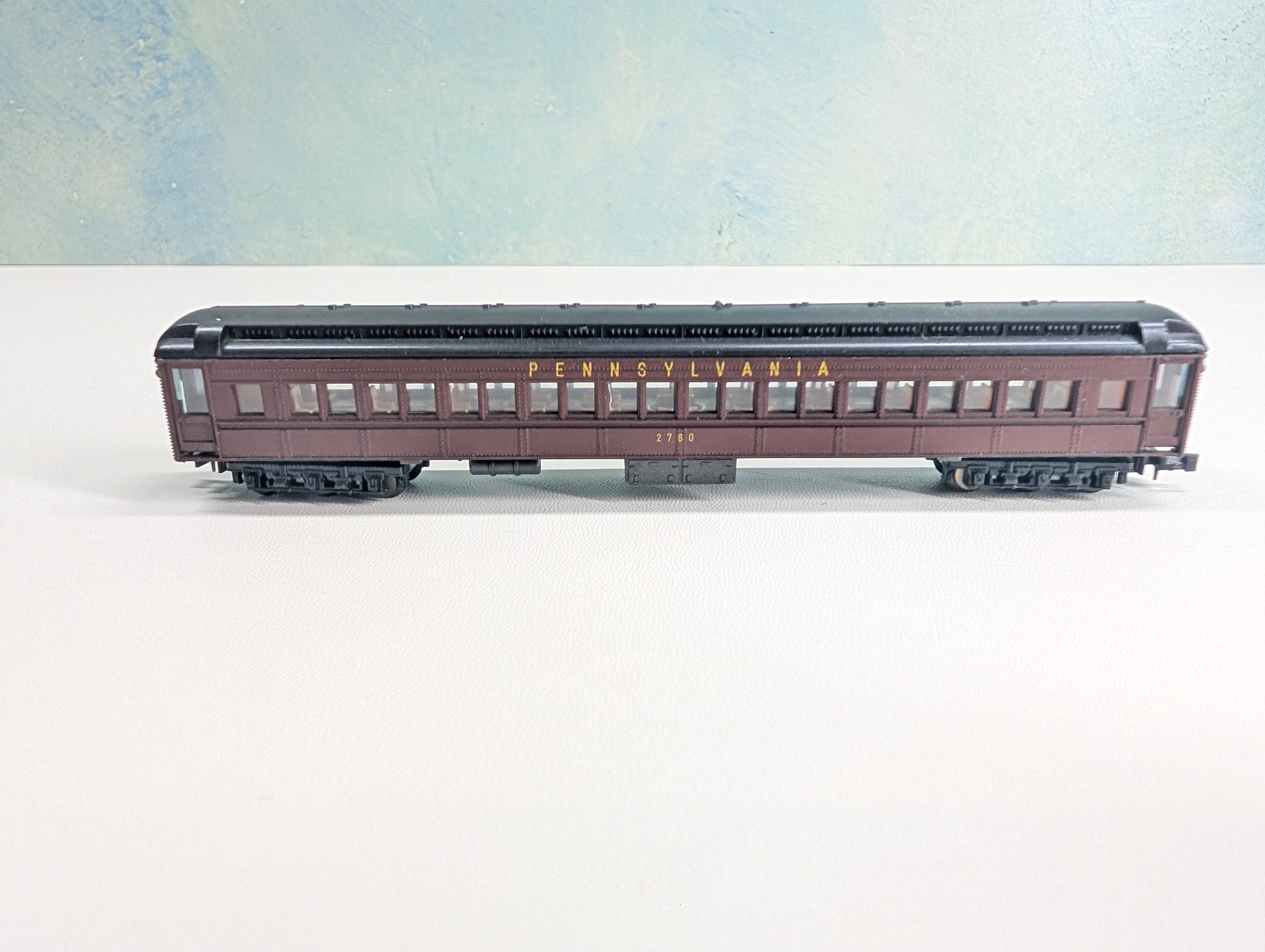 USED Model Power N Scale Coach Passenger Car Pennsylvania #2760