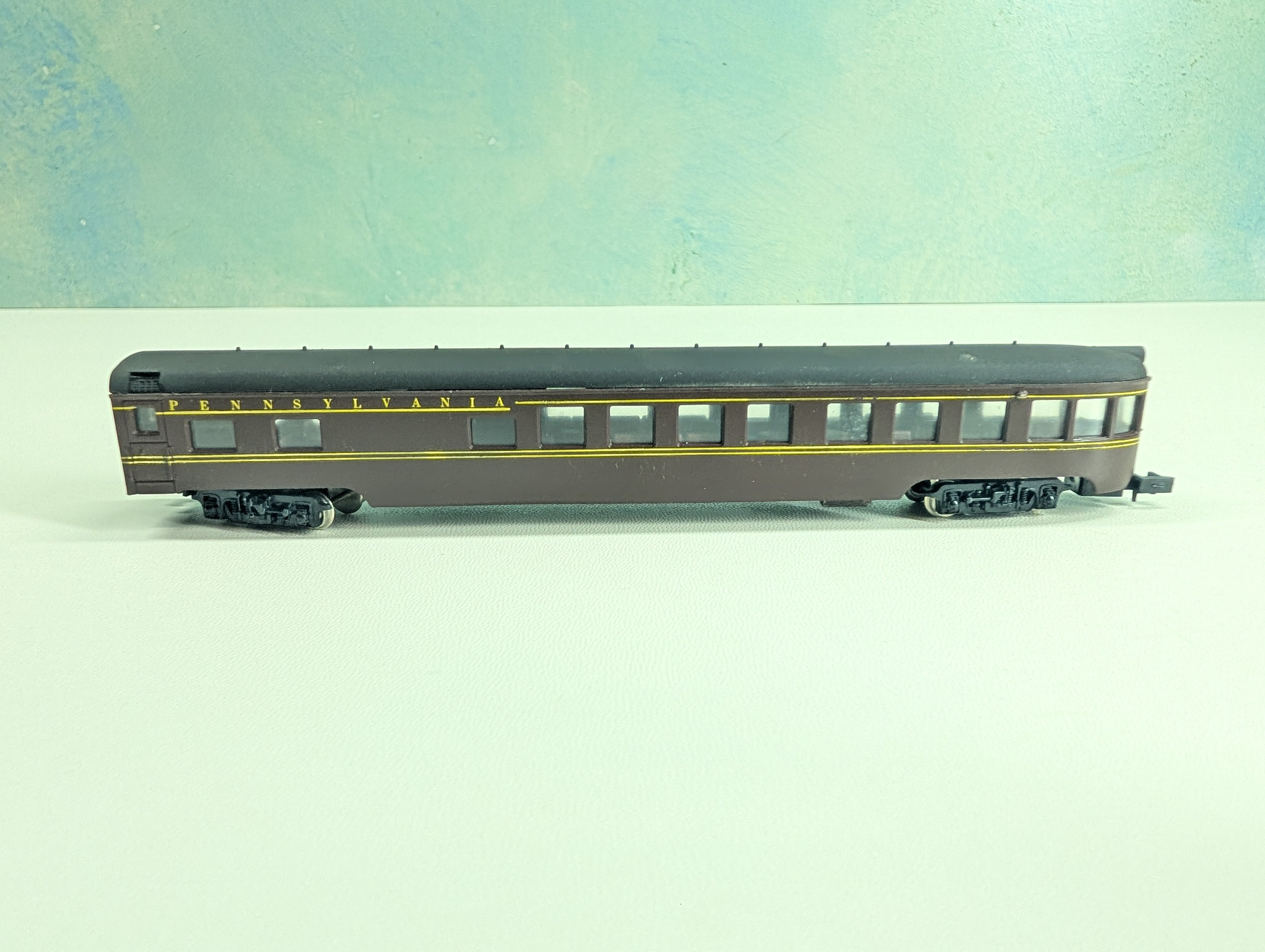 USED Con-Cor 4041 A N Scale Smoothside OBS Passenger Car Pennsylvania