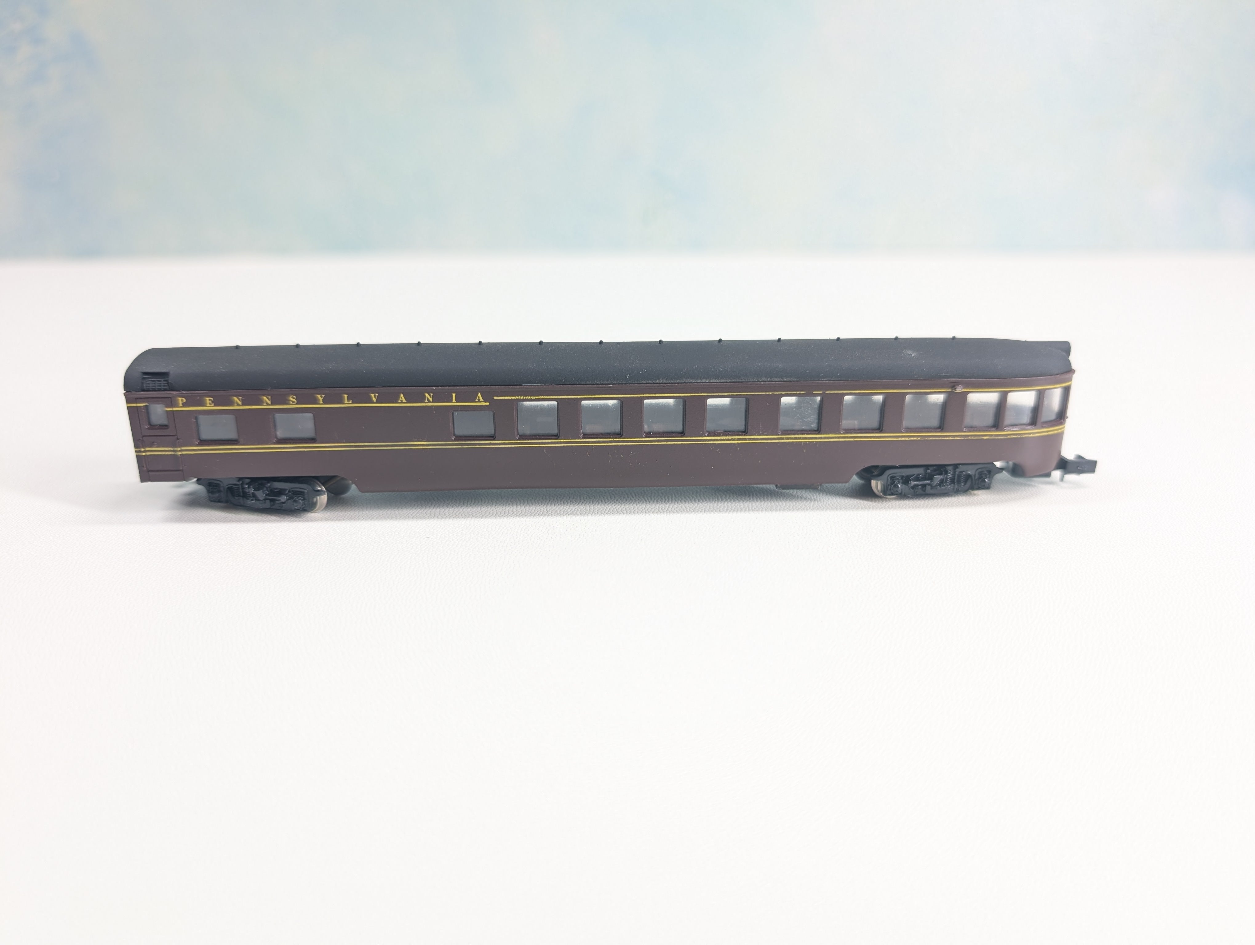 USED Con-Cor 4041 A N Scale Smoothside OBS Passenger Car Pennsylvania