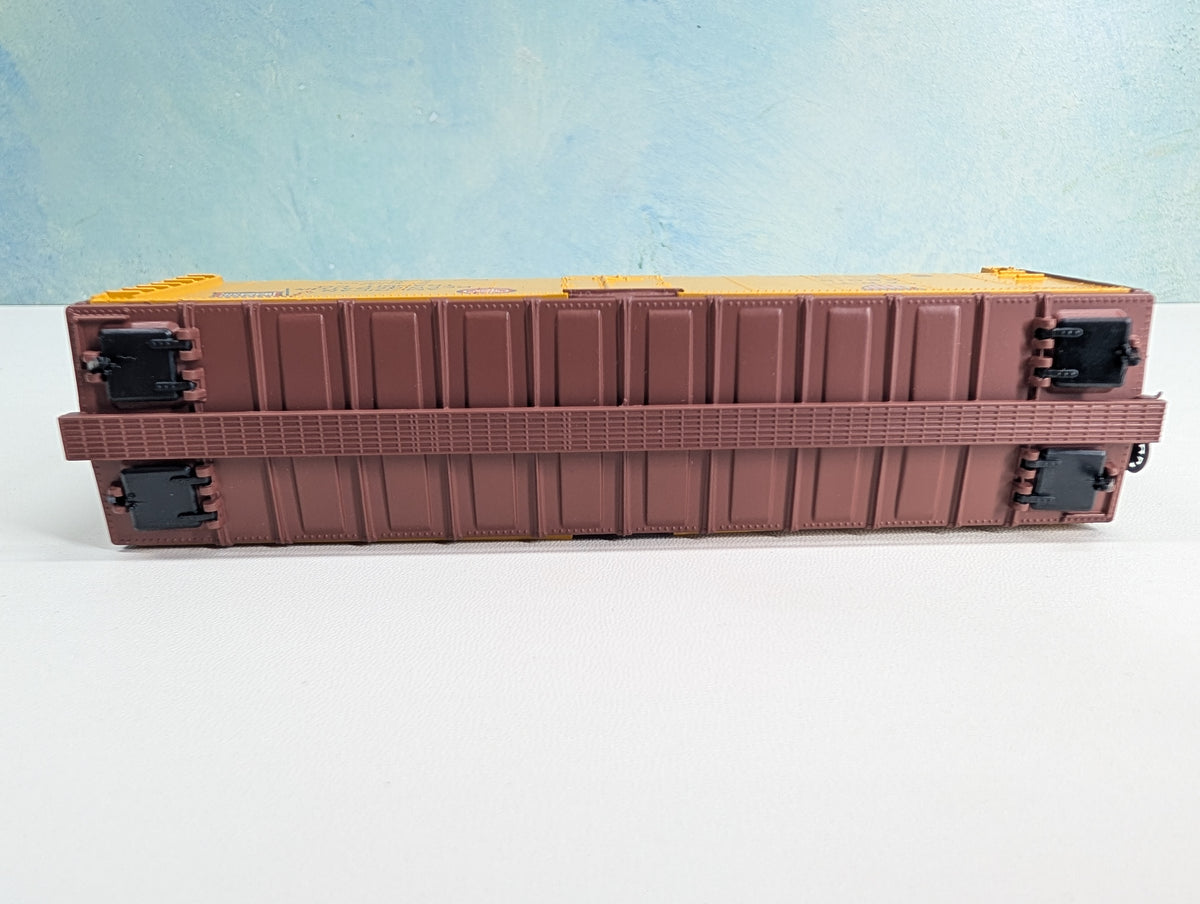USED Athearn HO Scale 40' Reefer Box Car American Refrigerator Transit ART #36016