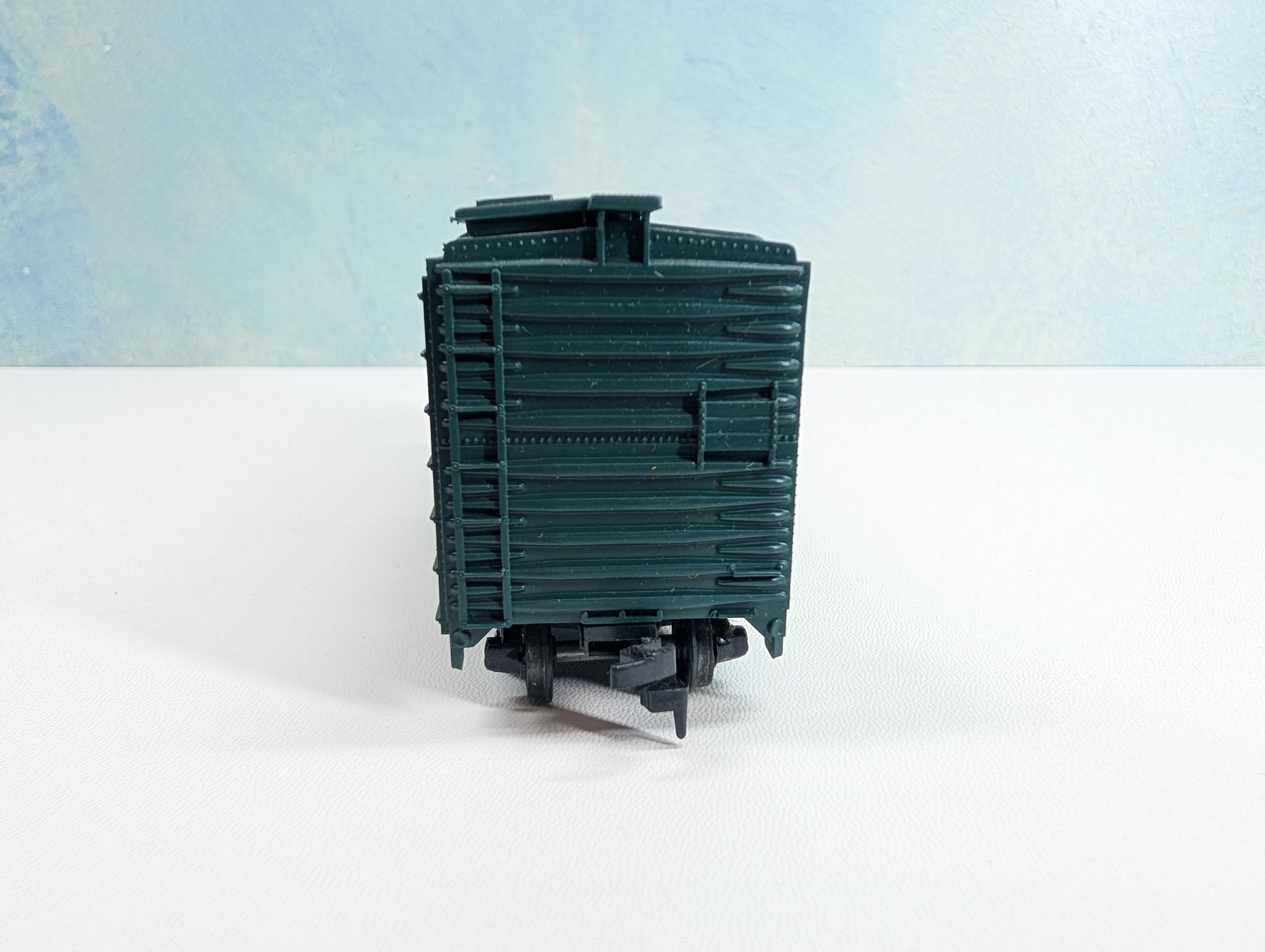 USED Athearn HO Scale 40' Box Car Vermont Railway VTR #169