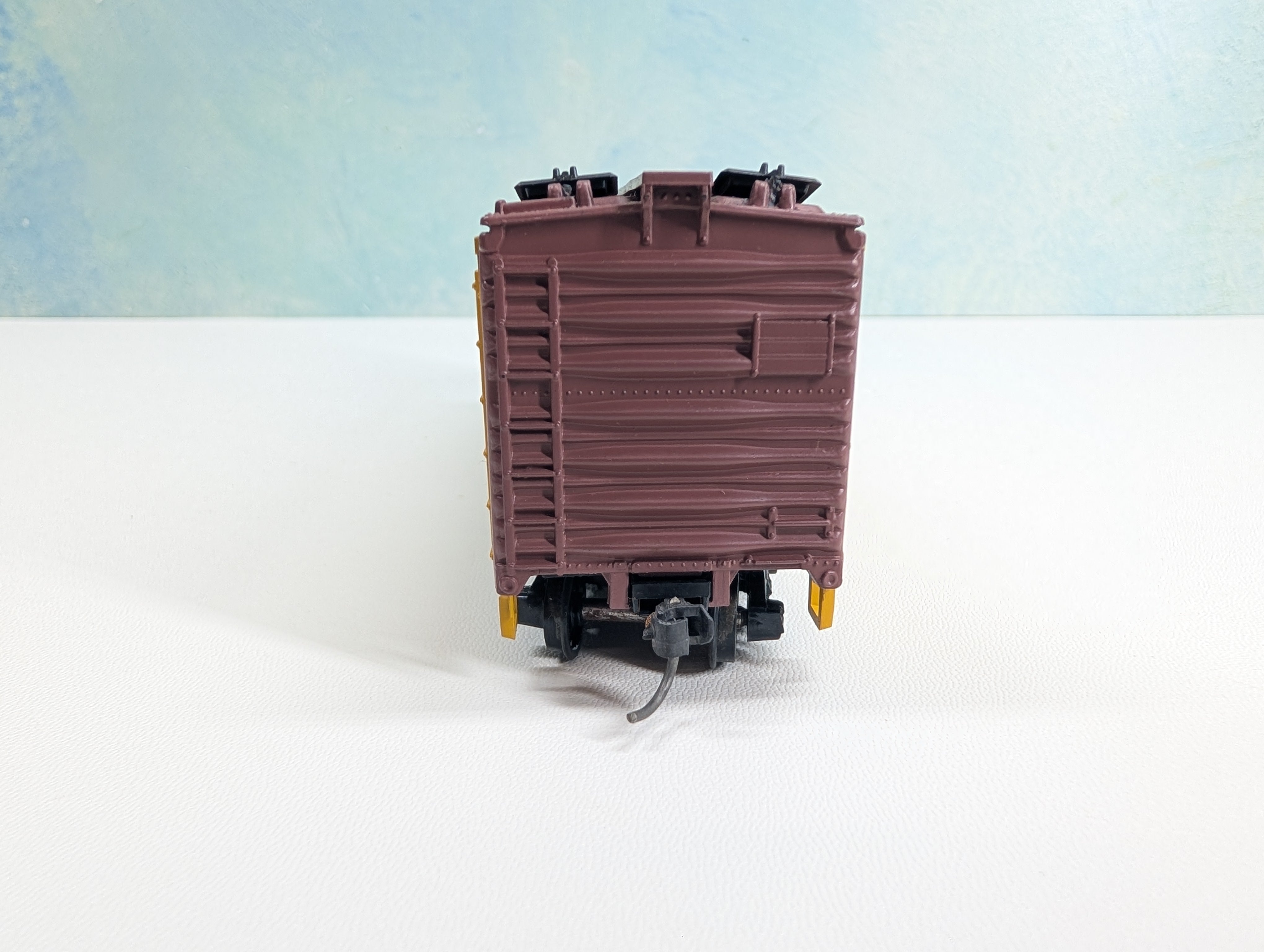 USED Athearn HO Scale 40' Wood Reefer Box Car Pacific Fruit Express PFE #36302 WP