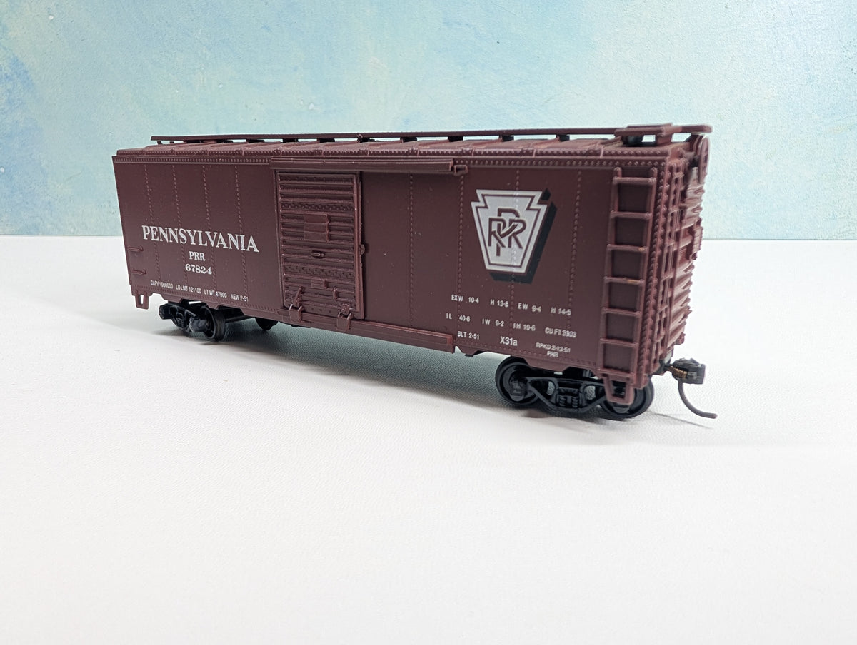 USED Athearn HO Scale 40' Box Car Pennsylvania PRR #67824 Bev-Bel