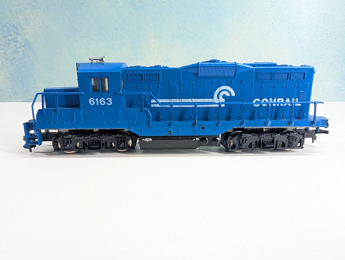 USED Model Power HO Scale GP9 Diesel Locomotive Conrail #6163 Tested! DC