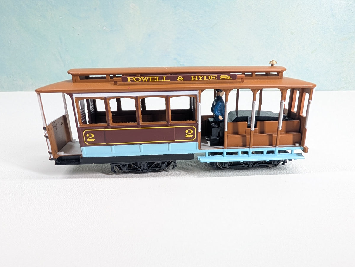 USED Bachmann HO Scale San Francisco Cable Car w/ Grip Man Powell & Hyde #2 Tested! DC