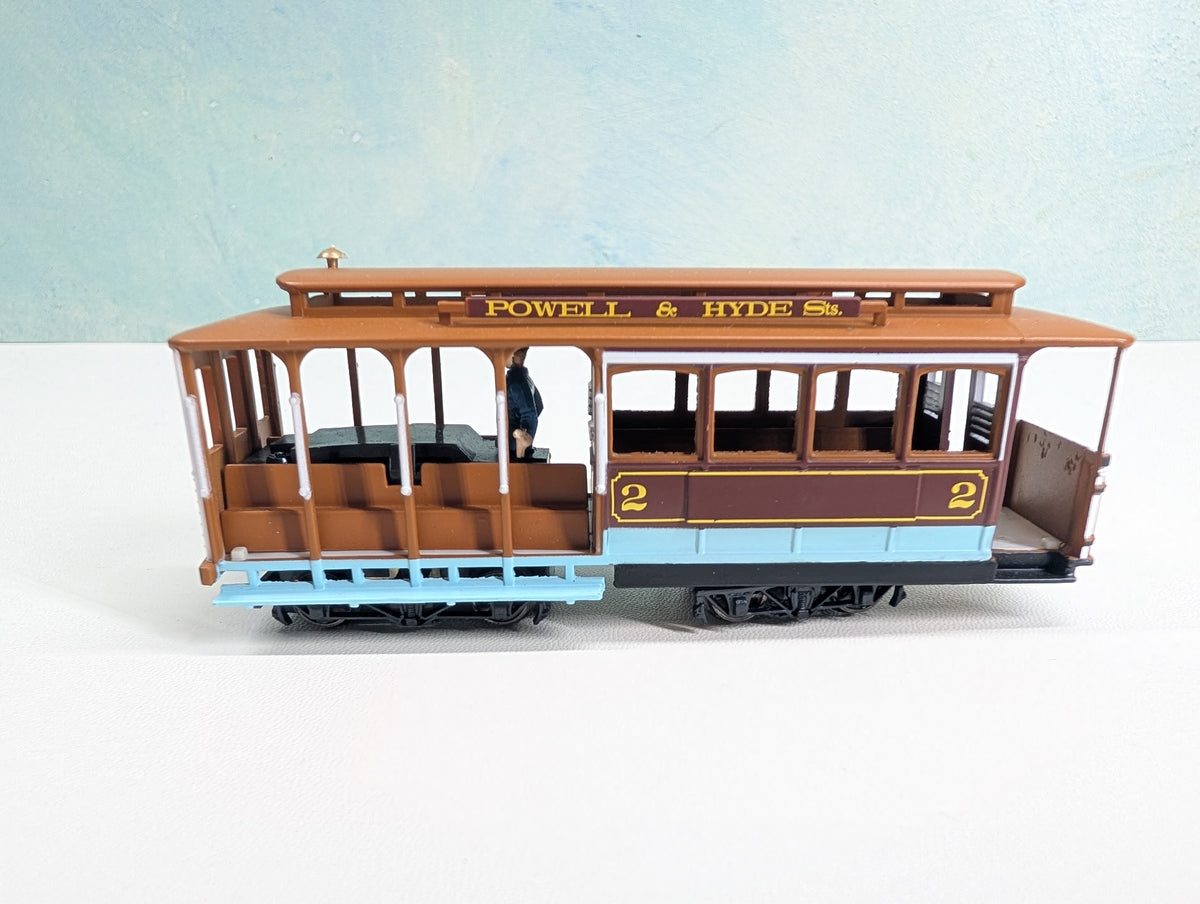 USED Bachmann HO Scale San Francisco Cable Car w/ Grip Man Powell & Hyde #2 Tested! DC