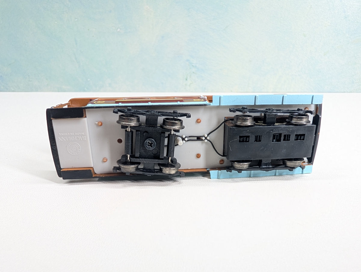 USED Bachmann HO Scale San Francisco Cable Car w/ Grip Man Powell & Hyde #2 Tested! DC