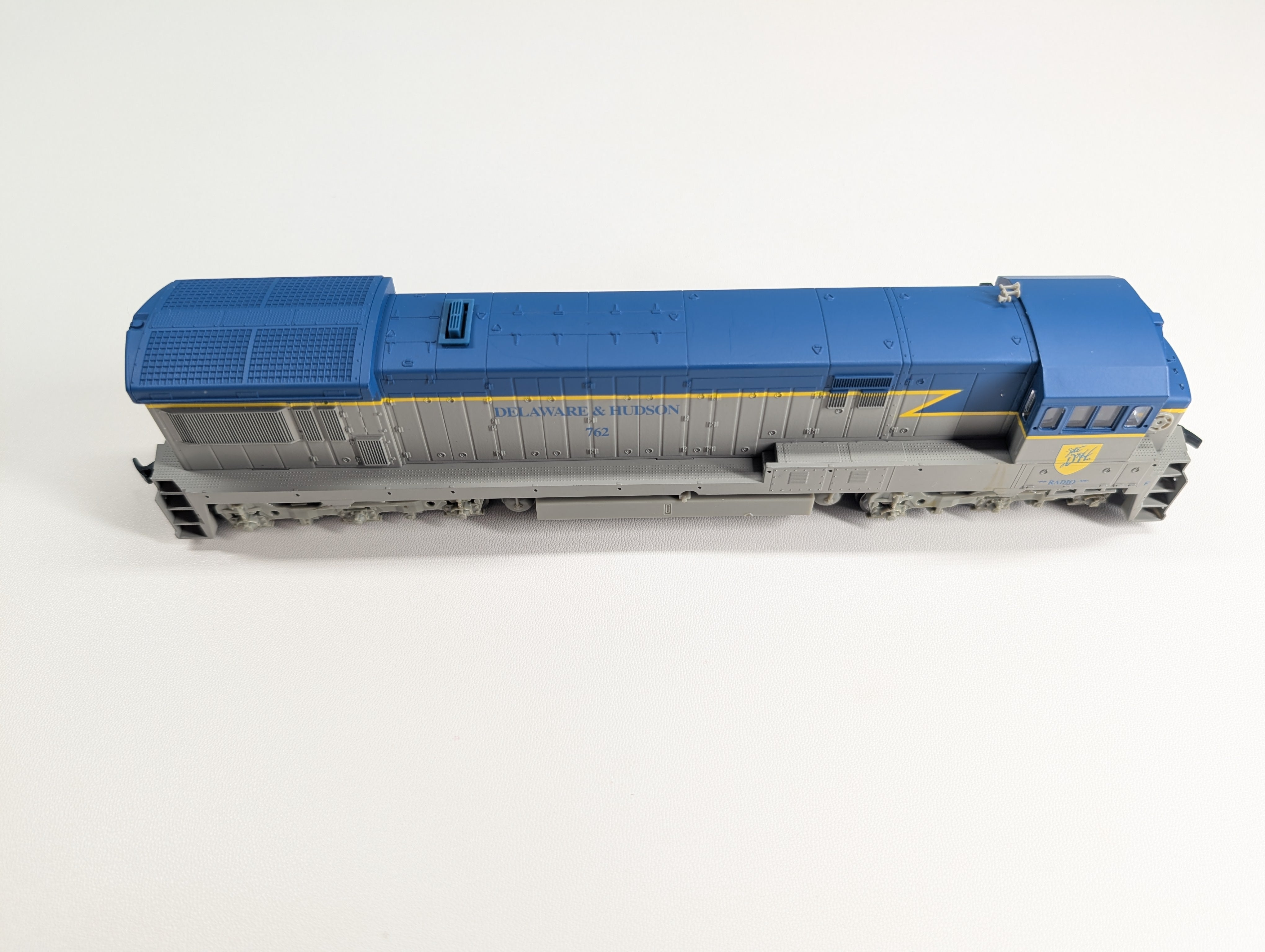 Atlas 8515 HO Scale U33C Diesel Locomotive Delaware and Hudson D&H #762 Runs Great! DC