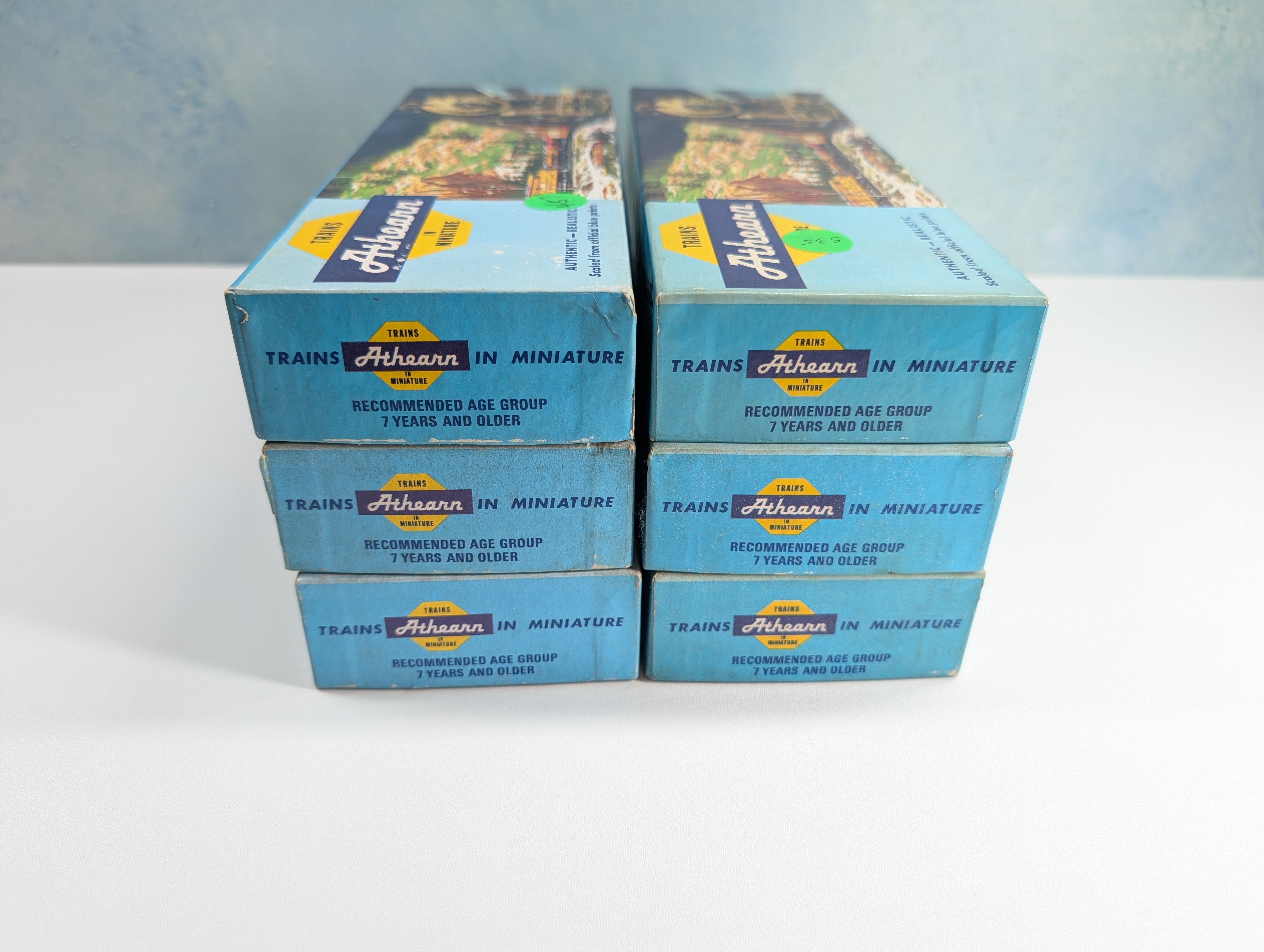 USED Athearn HO Scale Empty Long Train Boxes for Storage (6 pcs)