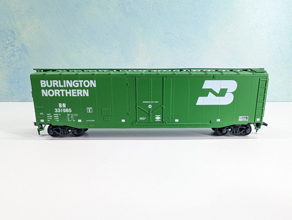 USED Athearn HO Scale 50' PD Box Car Burlington Northern BN #331985