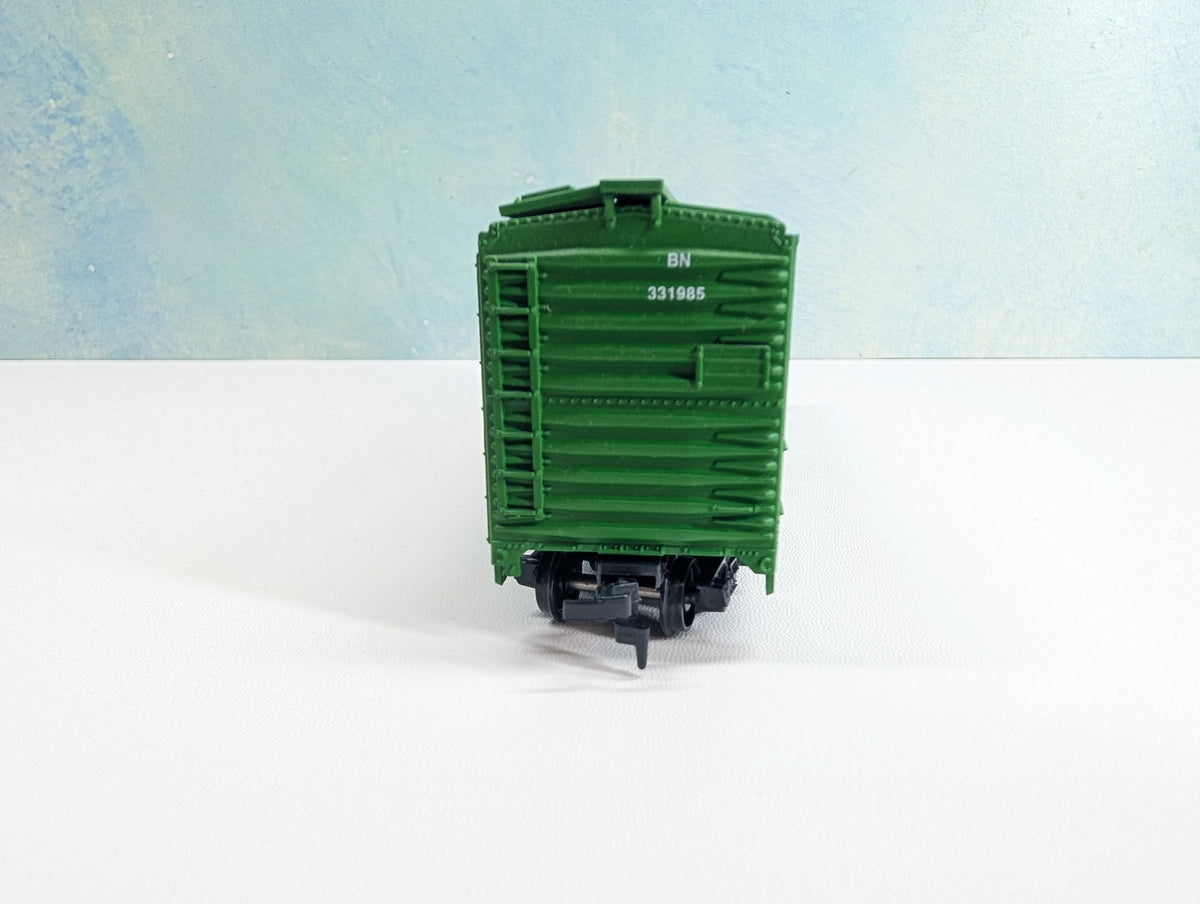USED Athearn HO Scale 50' PD Box Car Burlington Northern BN #331985