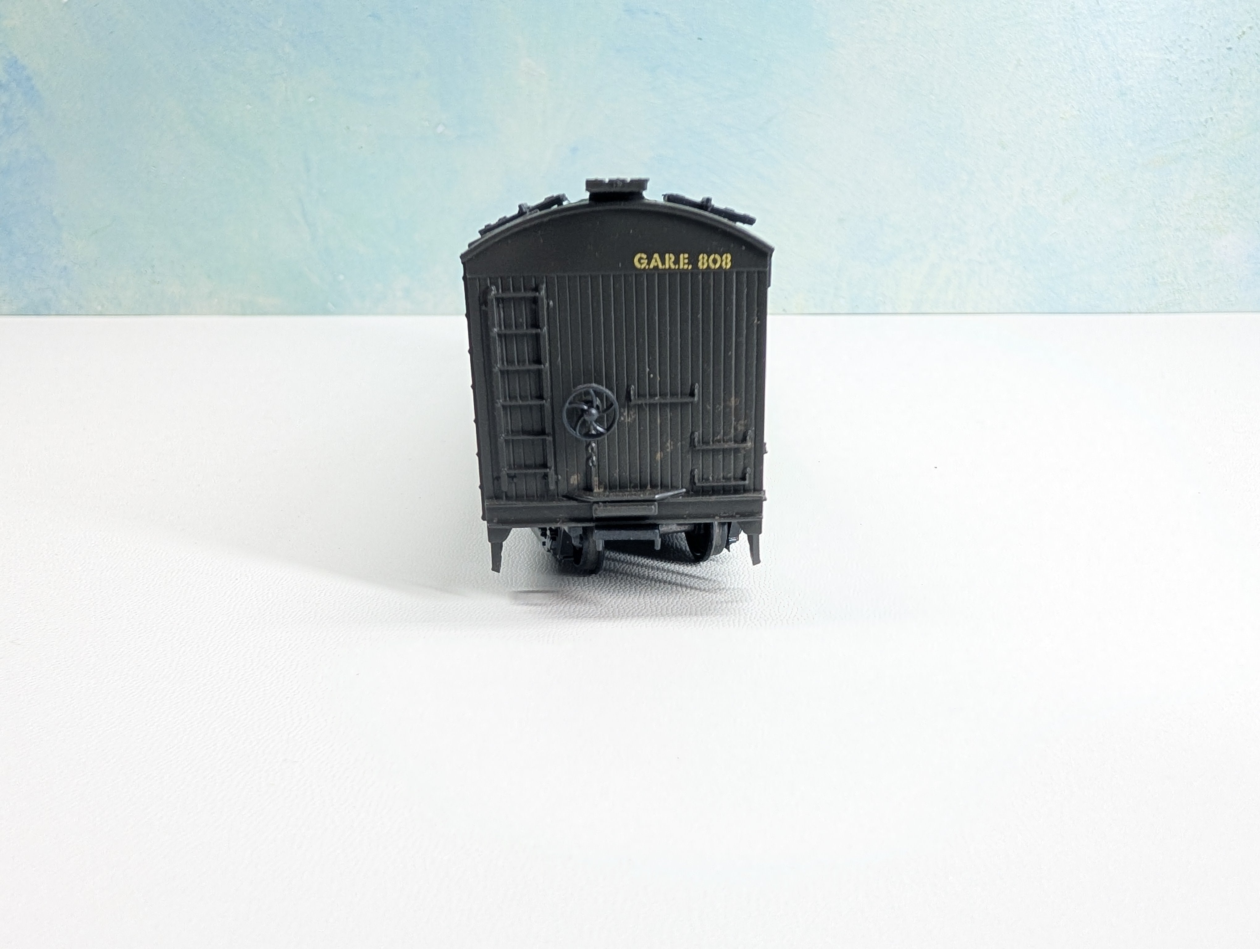 USED Athearn HO Scale 50' Express Reefer Hood's GARE #808