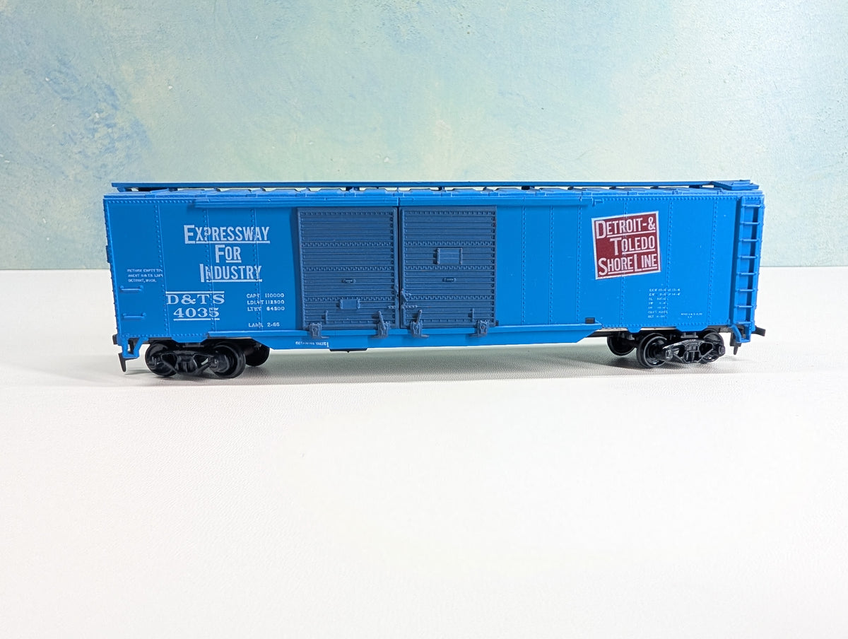USED Athearn HO Scale 50' DD Auto Box Car Detroit and Toledo Shore Line D&TS #4035