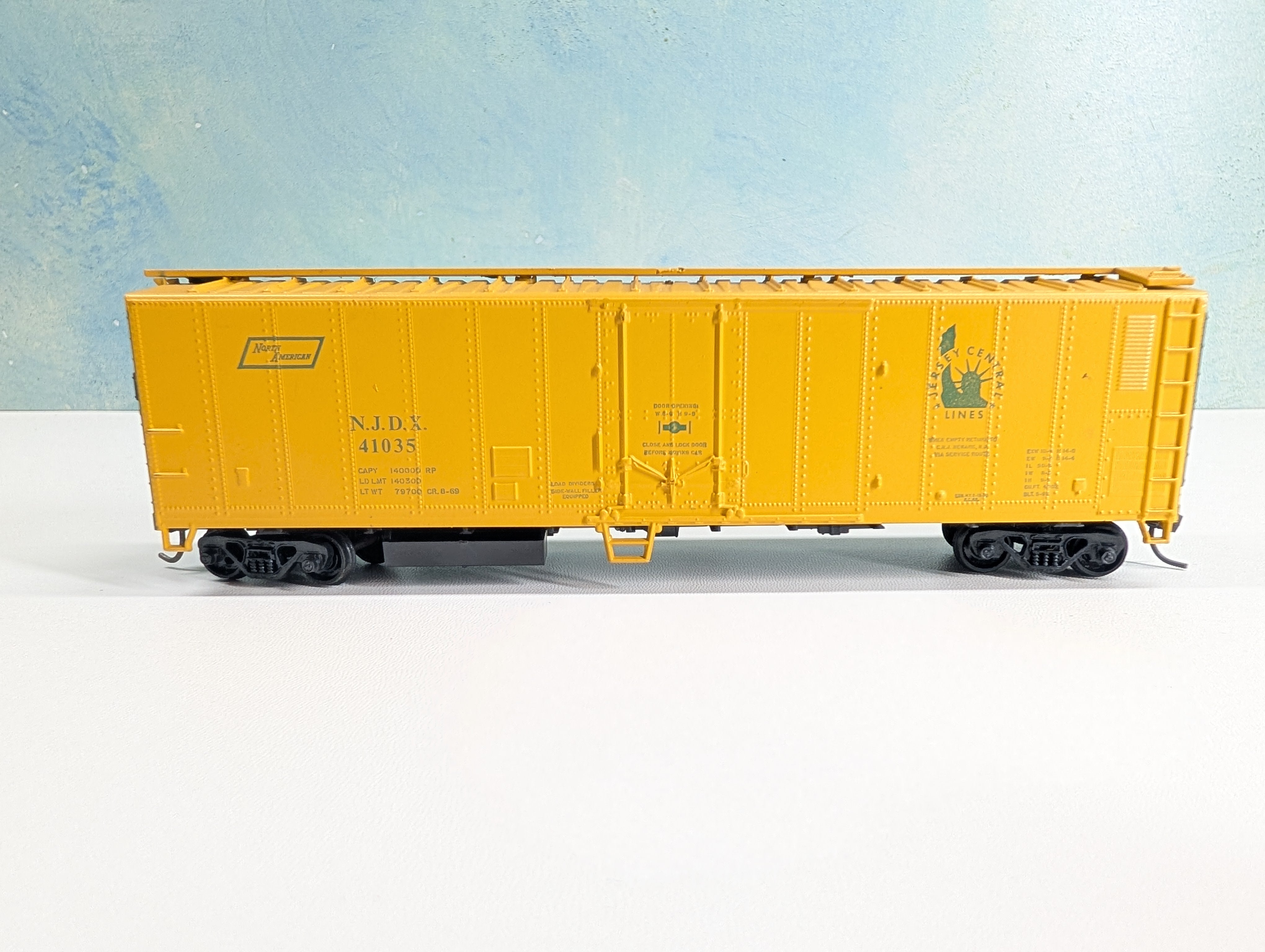USED Athearn HO Scale 50' Reefer Box Car Jersey Central NJDX #41035