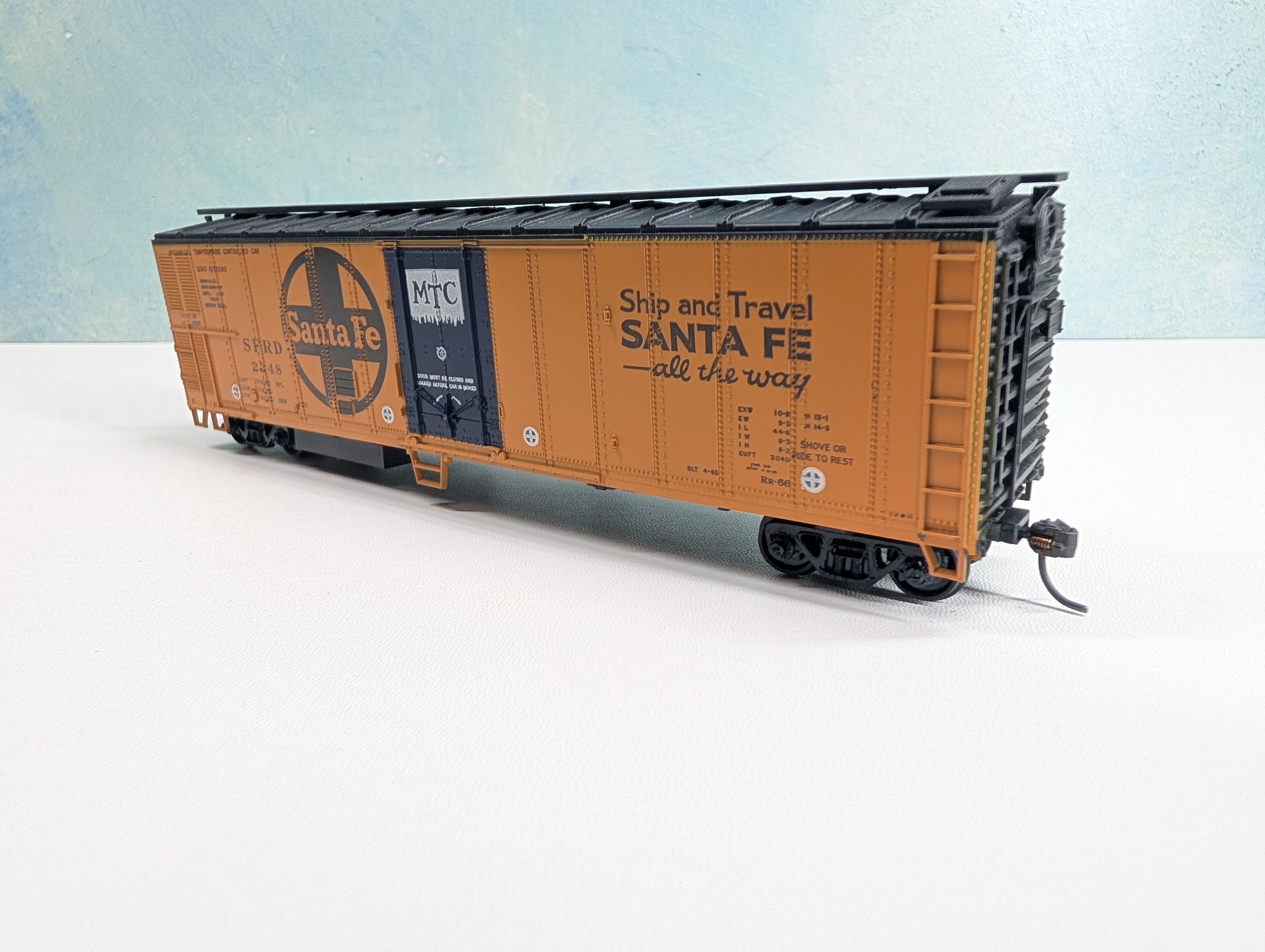 USED Athearn HO Scale 50' Reefer Box Car Santa Fe SFRD #2248