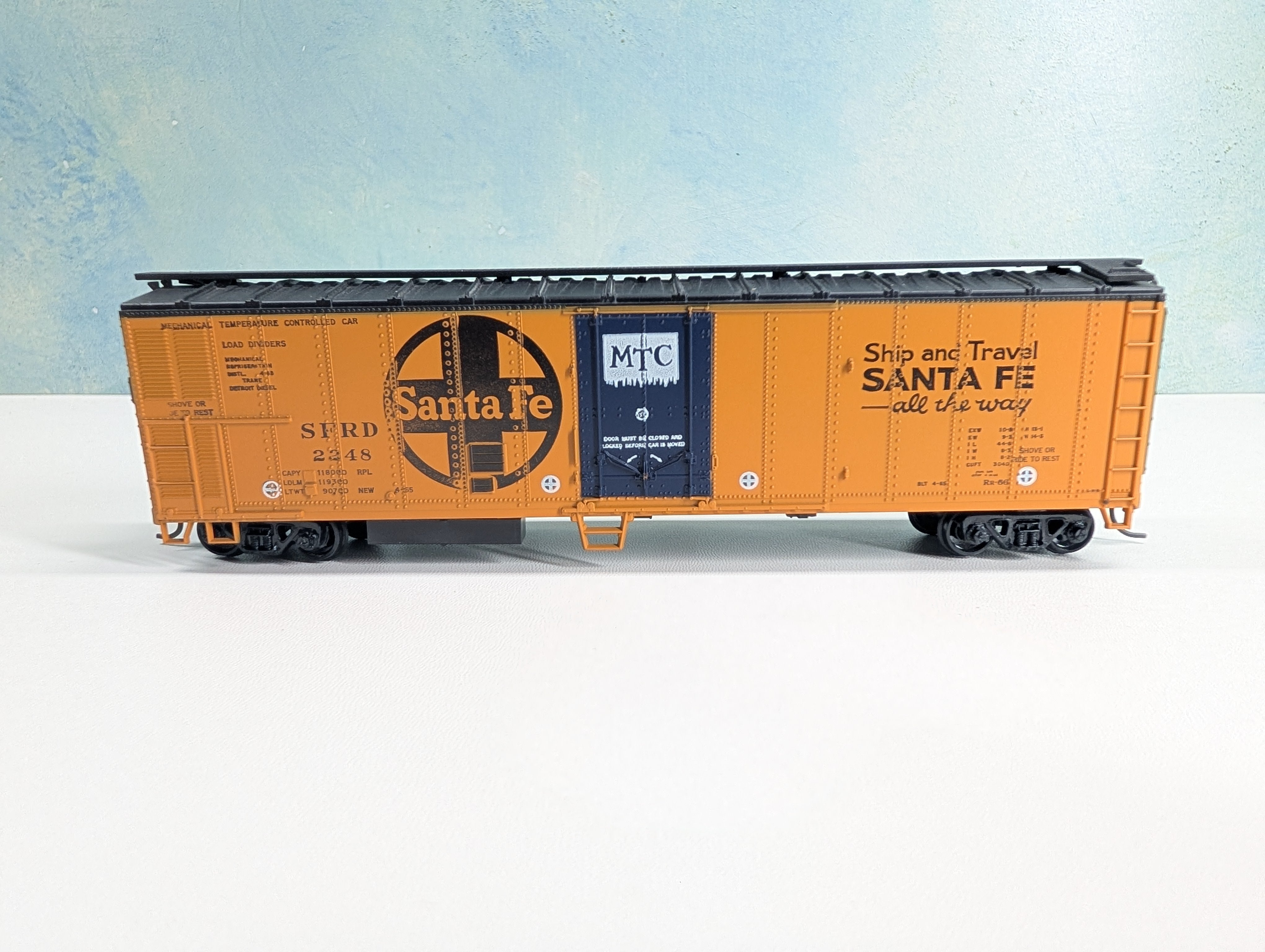 USED Athearn HO Scale 50' Reefer Box Car Santa Fe SFRD #2248