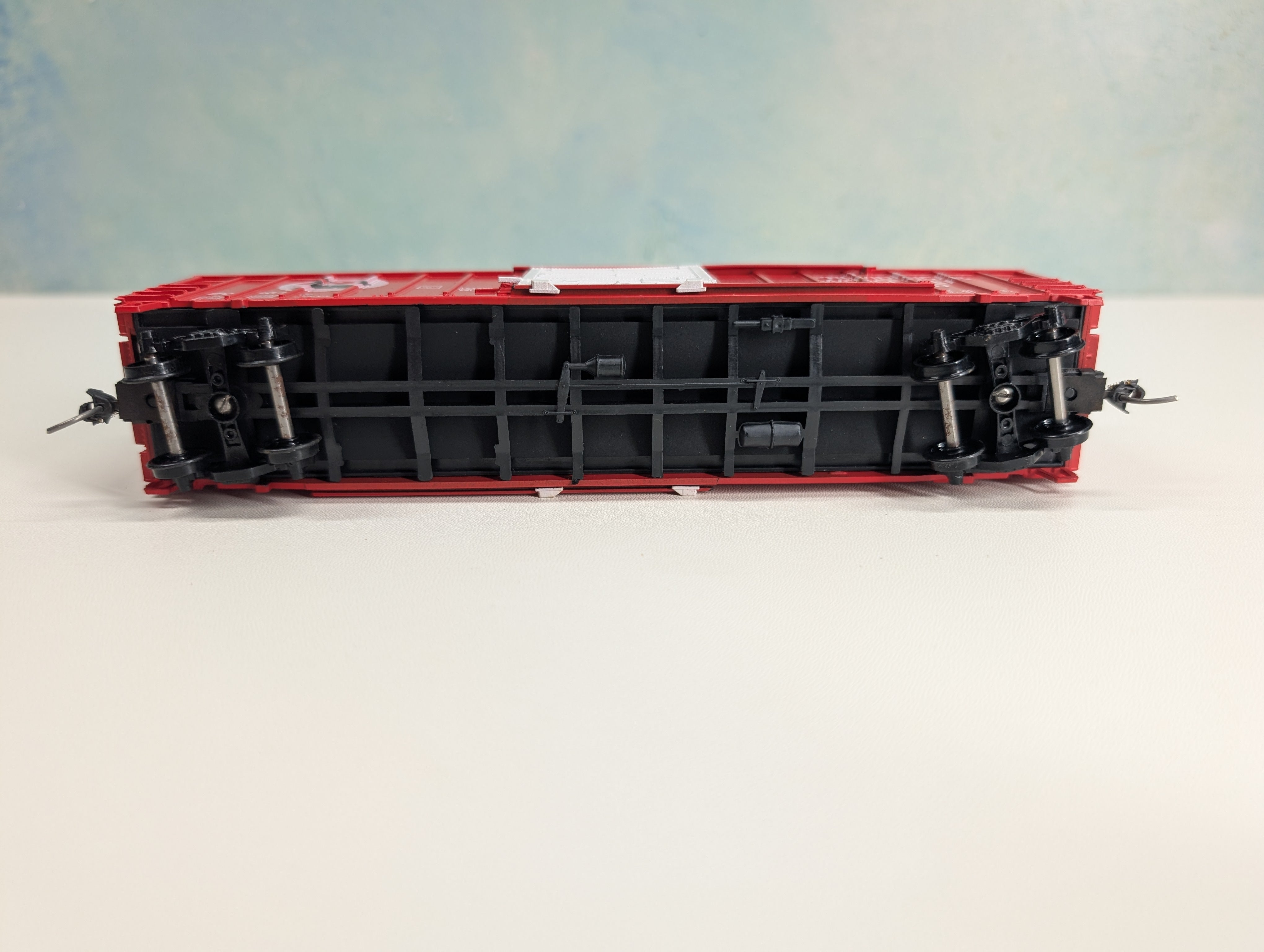 USED Athearn HO Scale 50' ACF Box Car Providence and Worcester Railroad PW #104 Bev-Bel