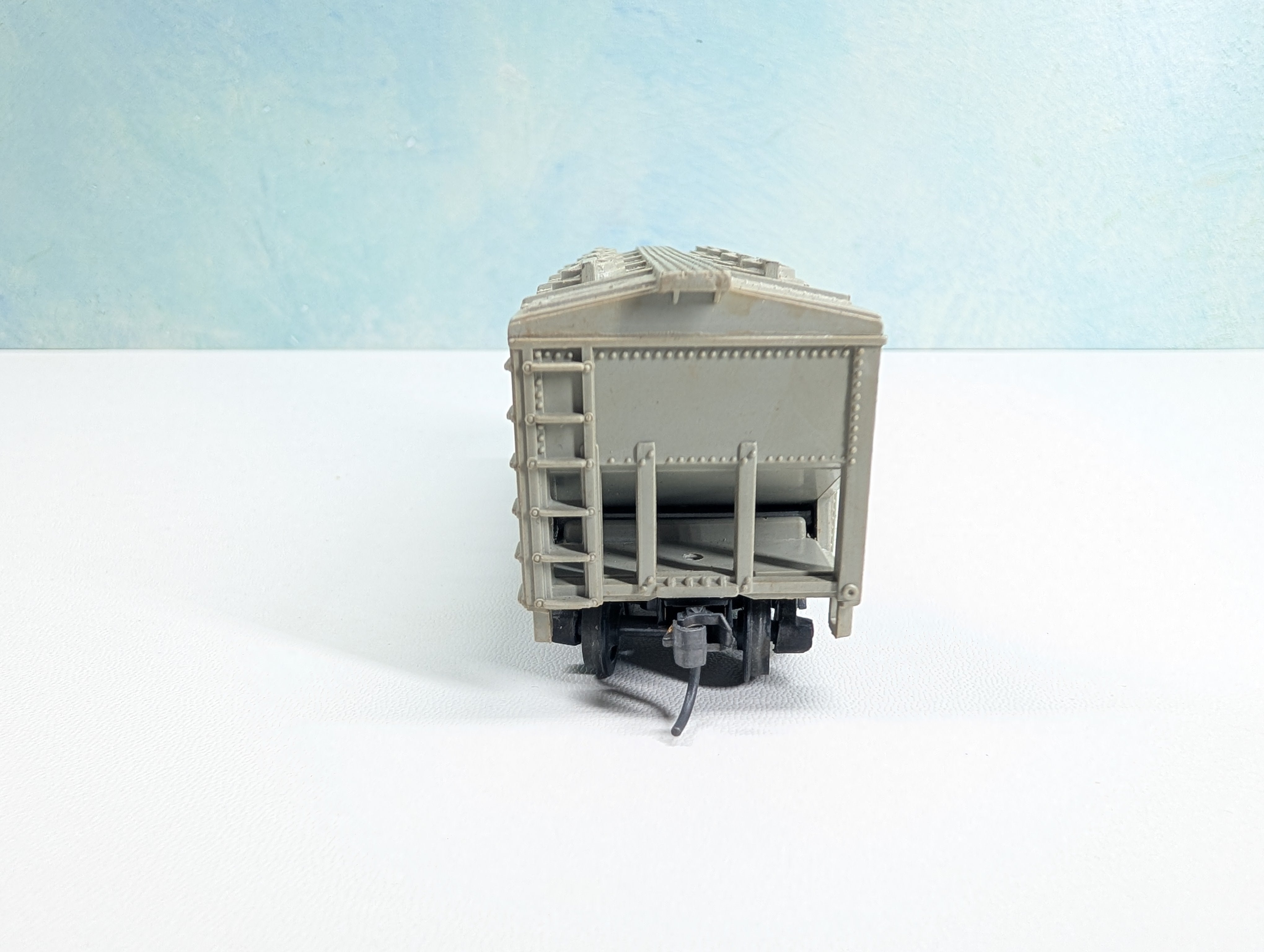 USED MARX HO Scale 2 Bay Covered Hopper Lehigh Portland Cement LPCX #109