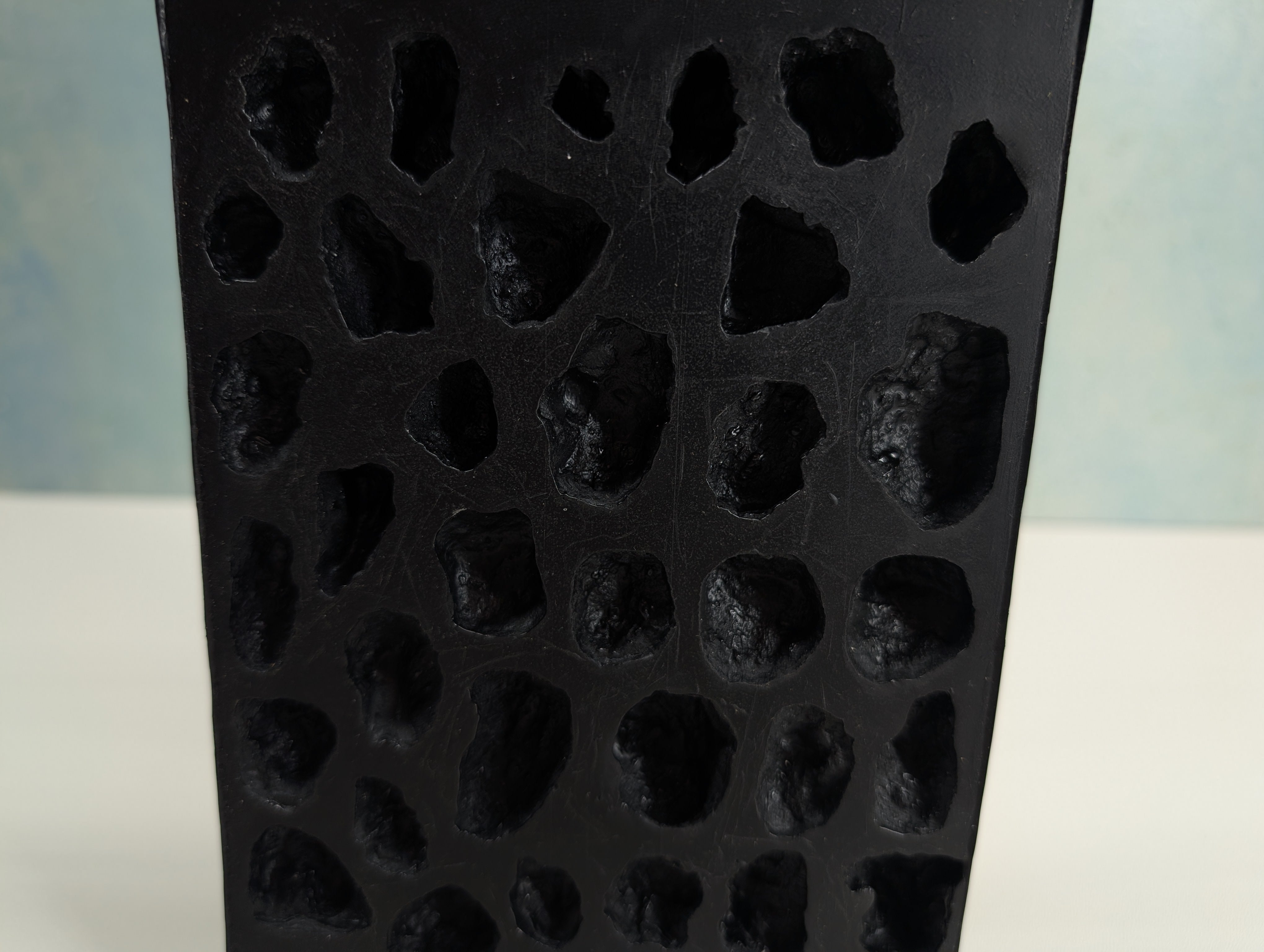 USED Woodland Scenics C1232 Multi Scale Boulders Rock Mold