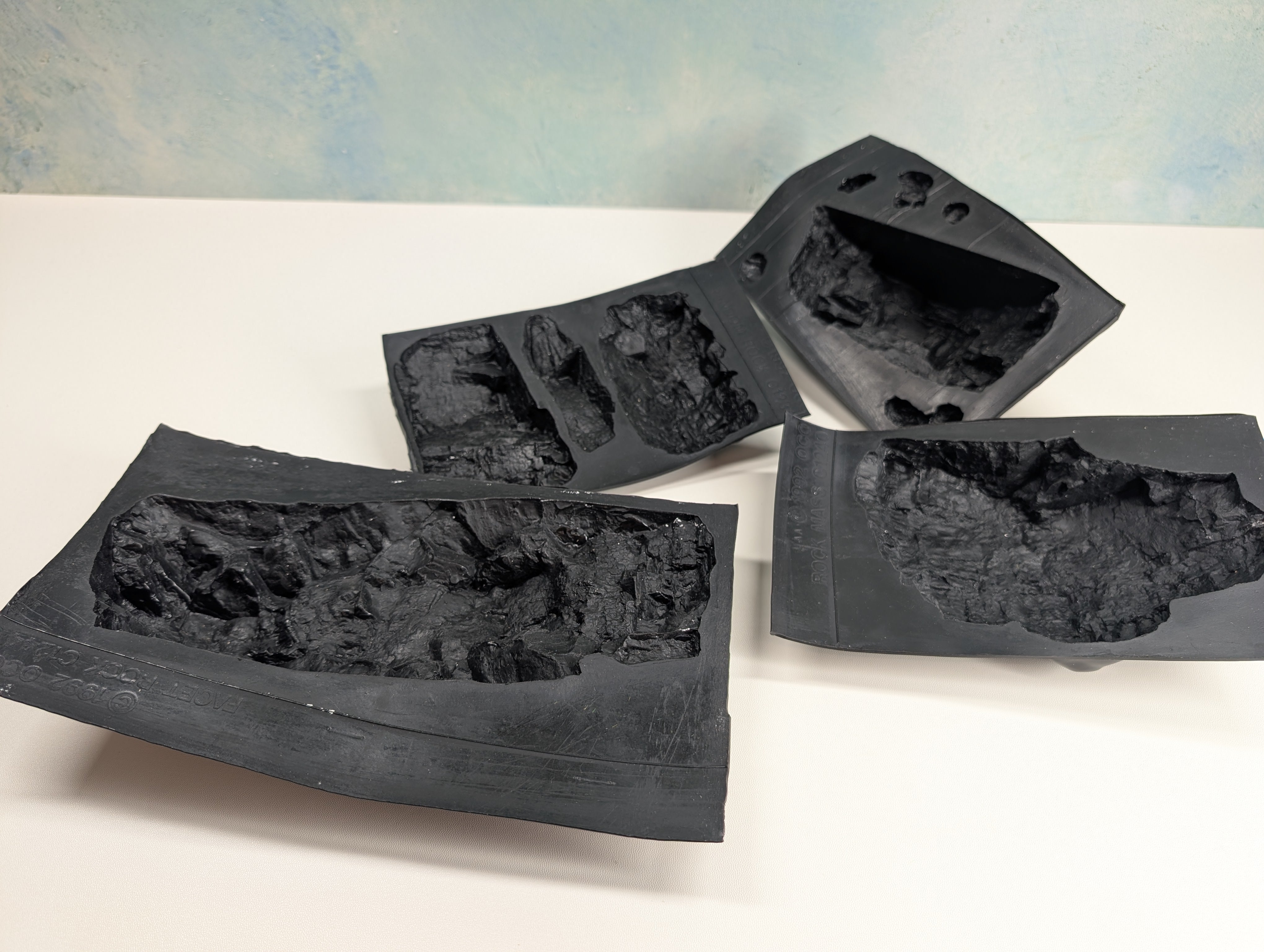 USED Woodland Scenics Multi Scale Lot of 4 Rock Molds