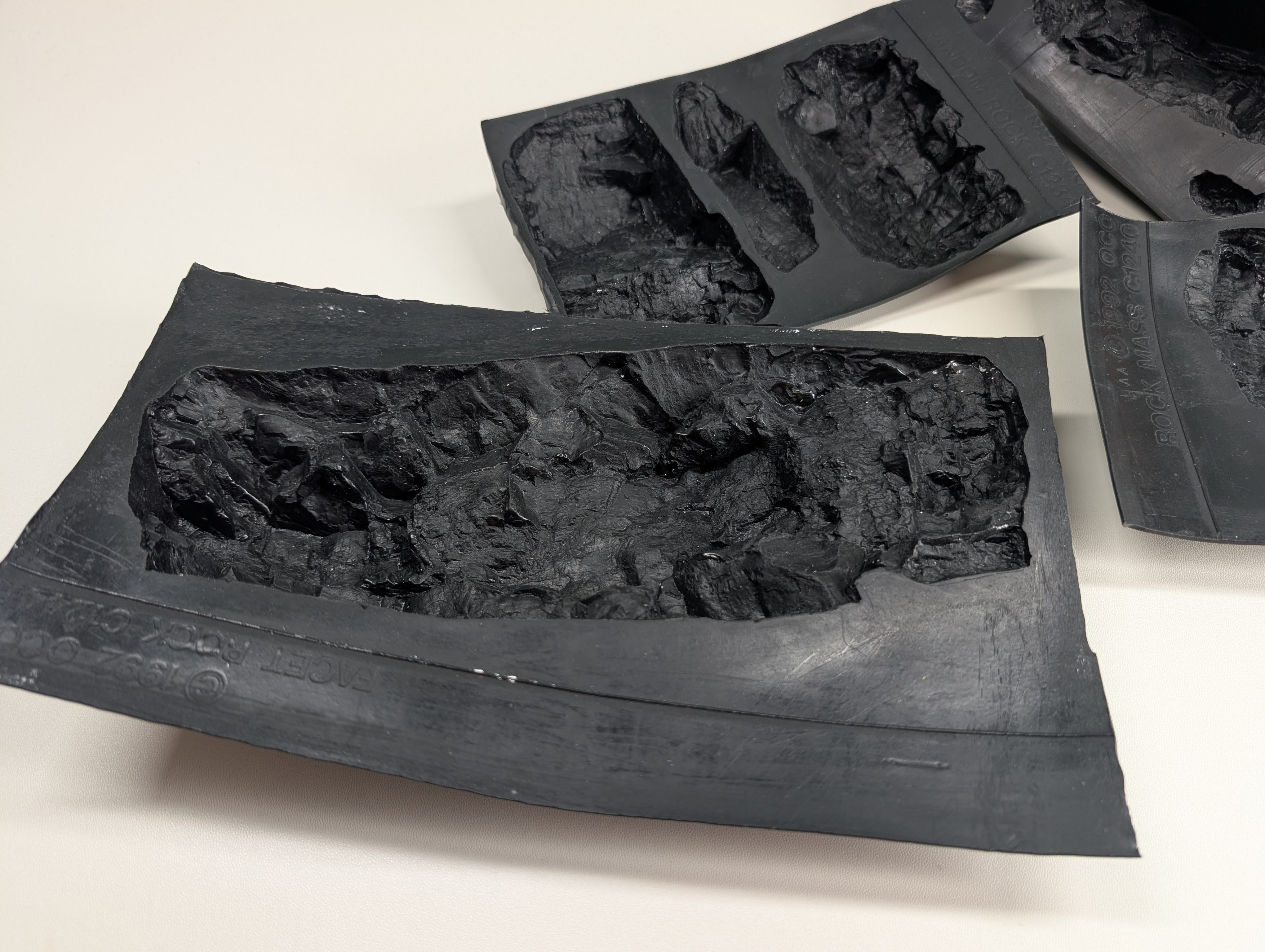 USED Woodland Scenics Multi Scale Lot of 4 Rock Molds