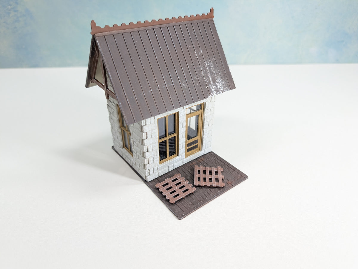 USED Ameri-Towne O Flag Stop Station Building