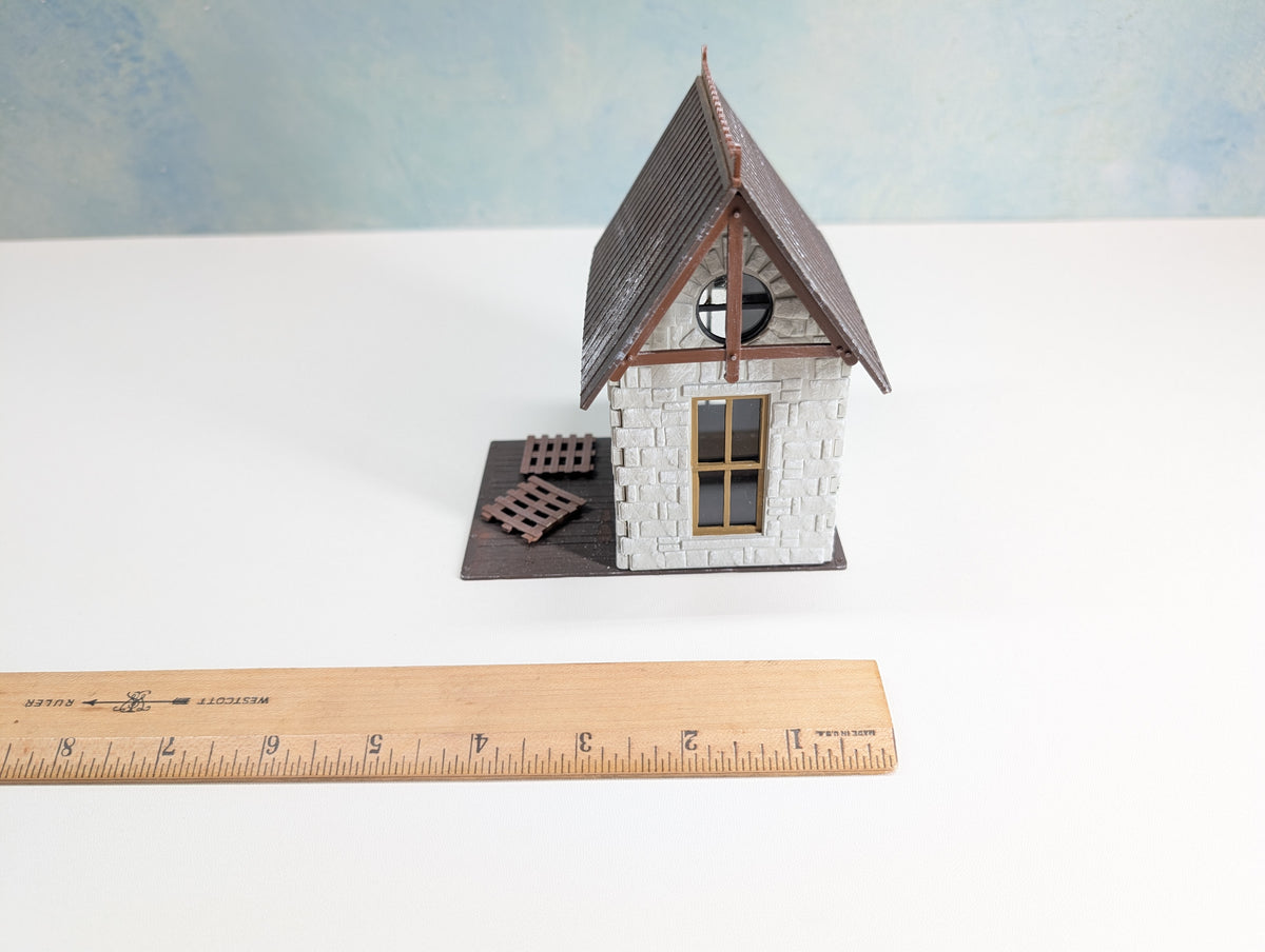 USED Ameri-Towne O Flag Stop Station Building
