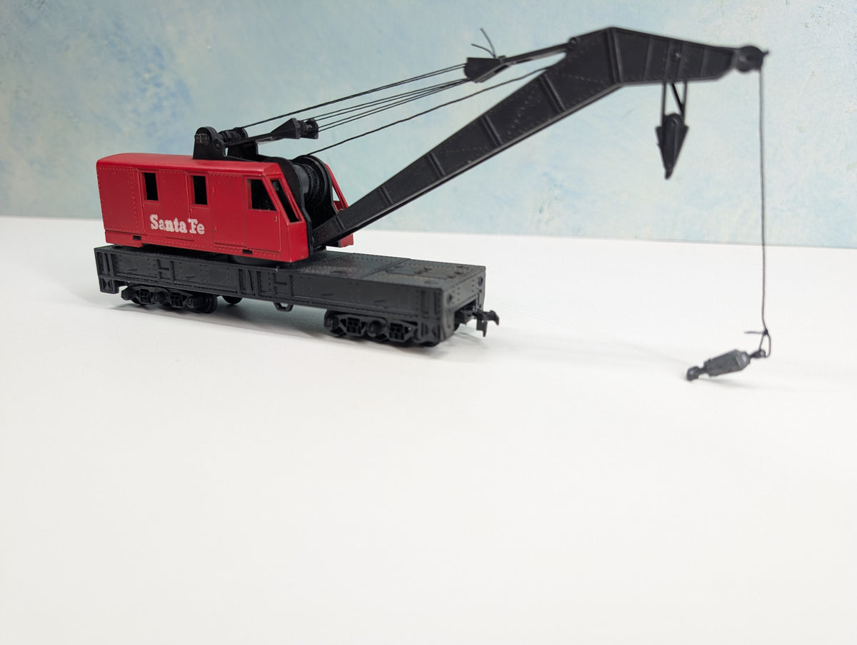 USED Tyco HO Scale Crane Santa Fe