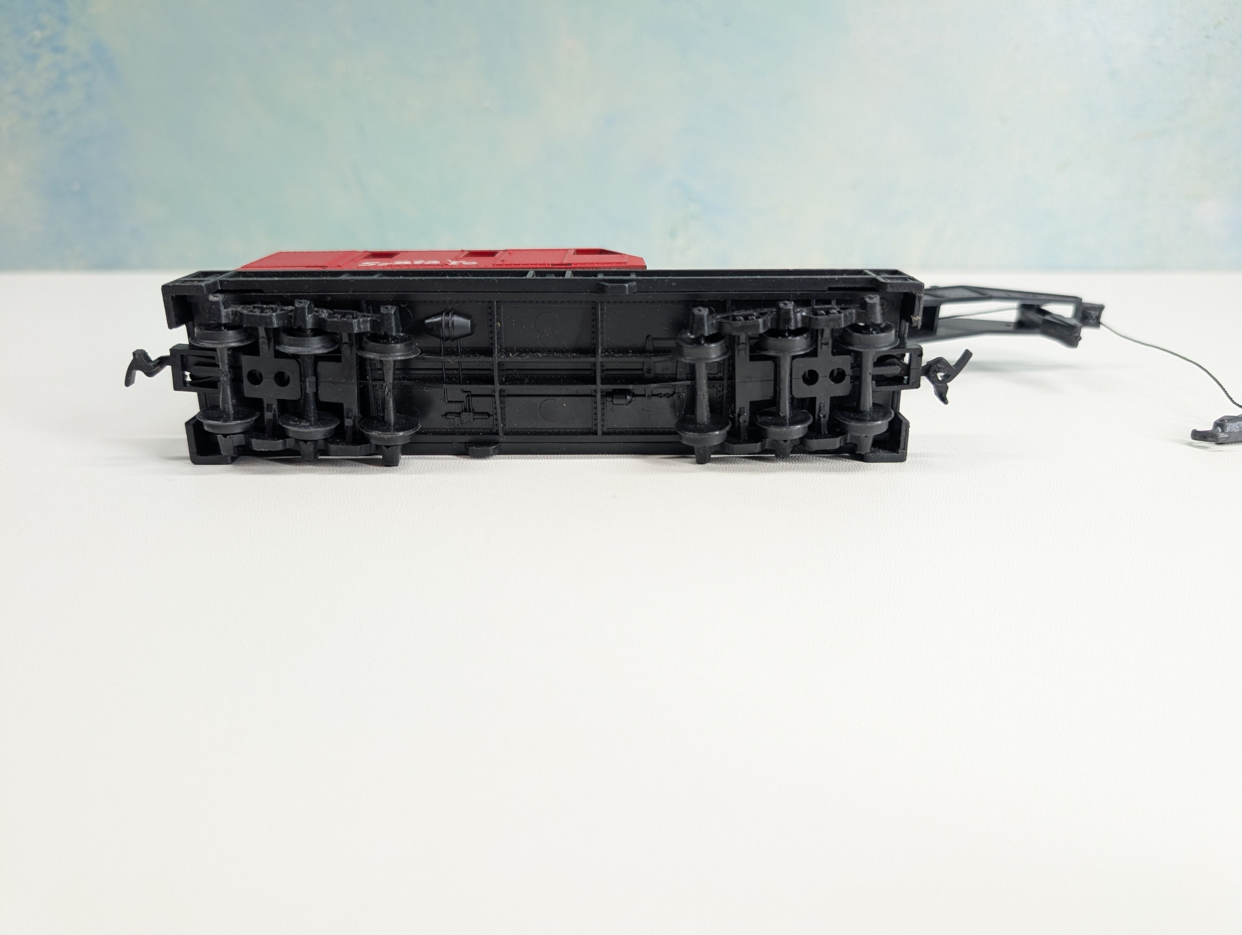 USED Tyco HO Scale Crane Santa Fe