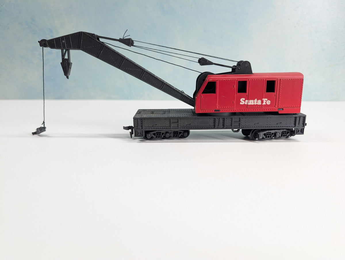 USED Tyco HO Scale Crane Santa Fe
