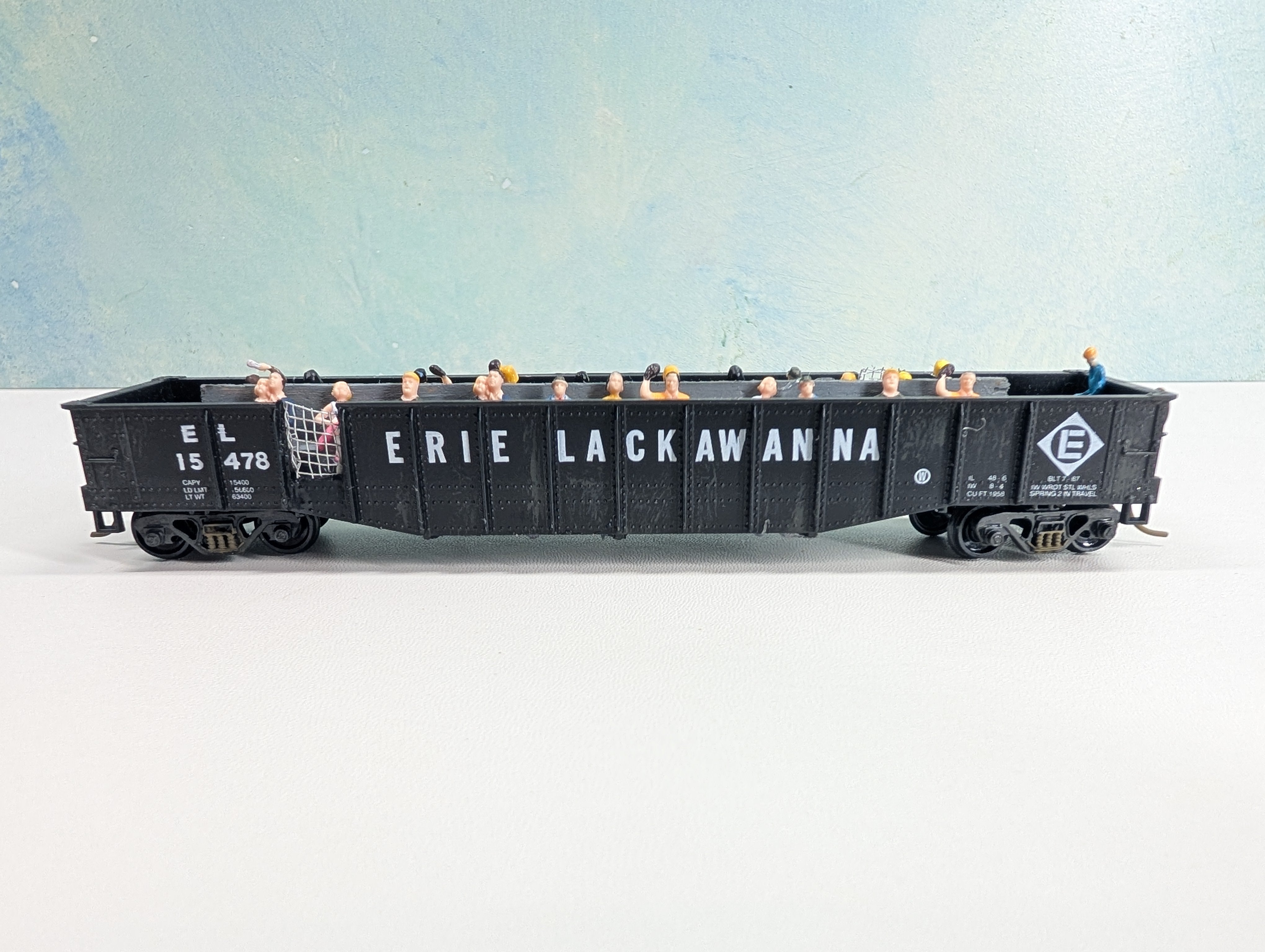 USED Athearn HO Scale Custom 50' Excursion Gondola w/ Passengers Erie Lackawanna EL #15478