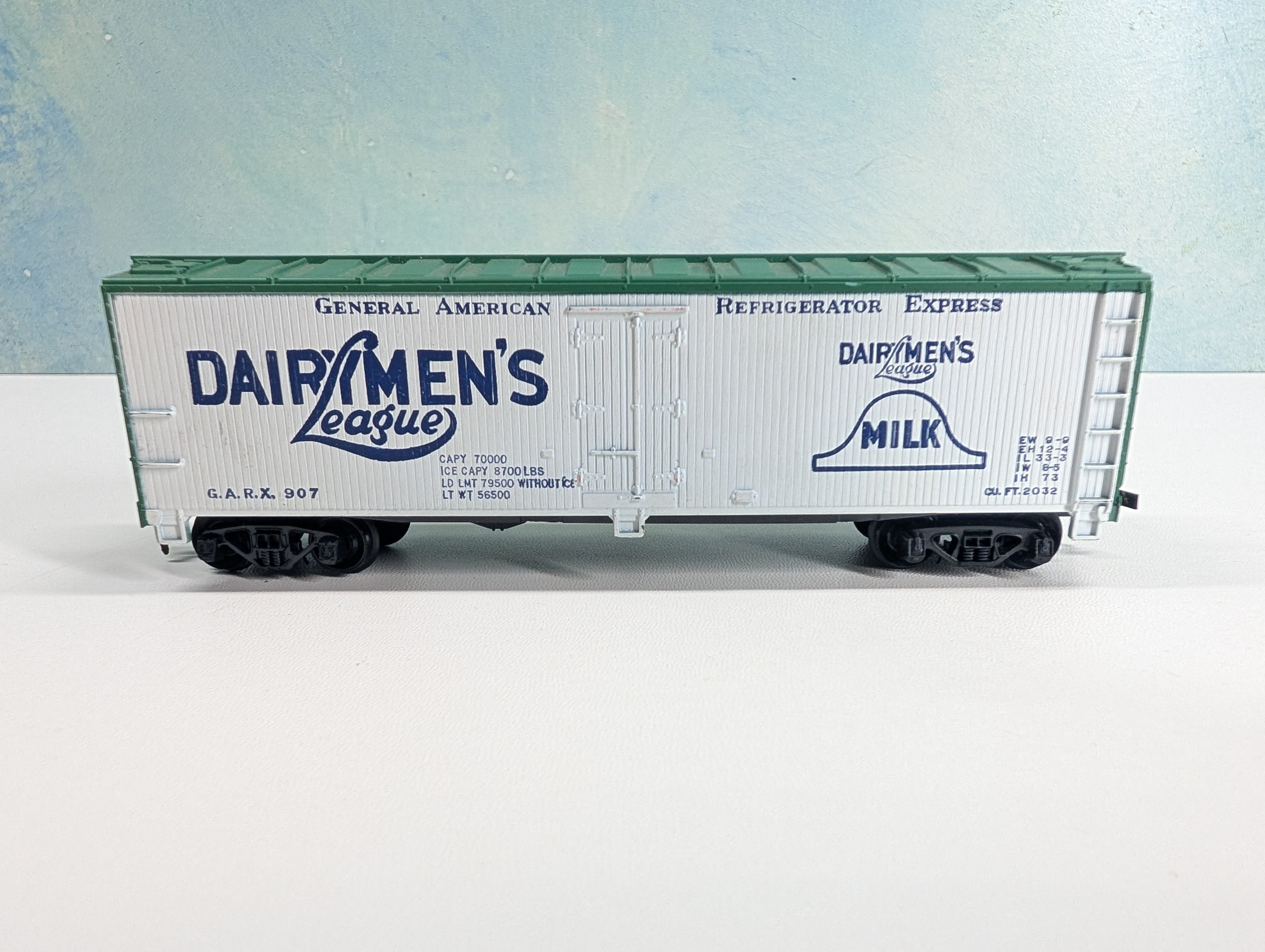 USED Tyco HO Scale Wood Reefer Dairymen's League Milk GARX #907