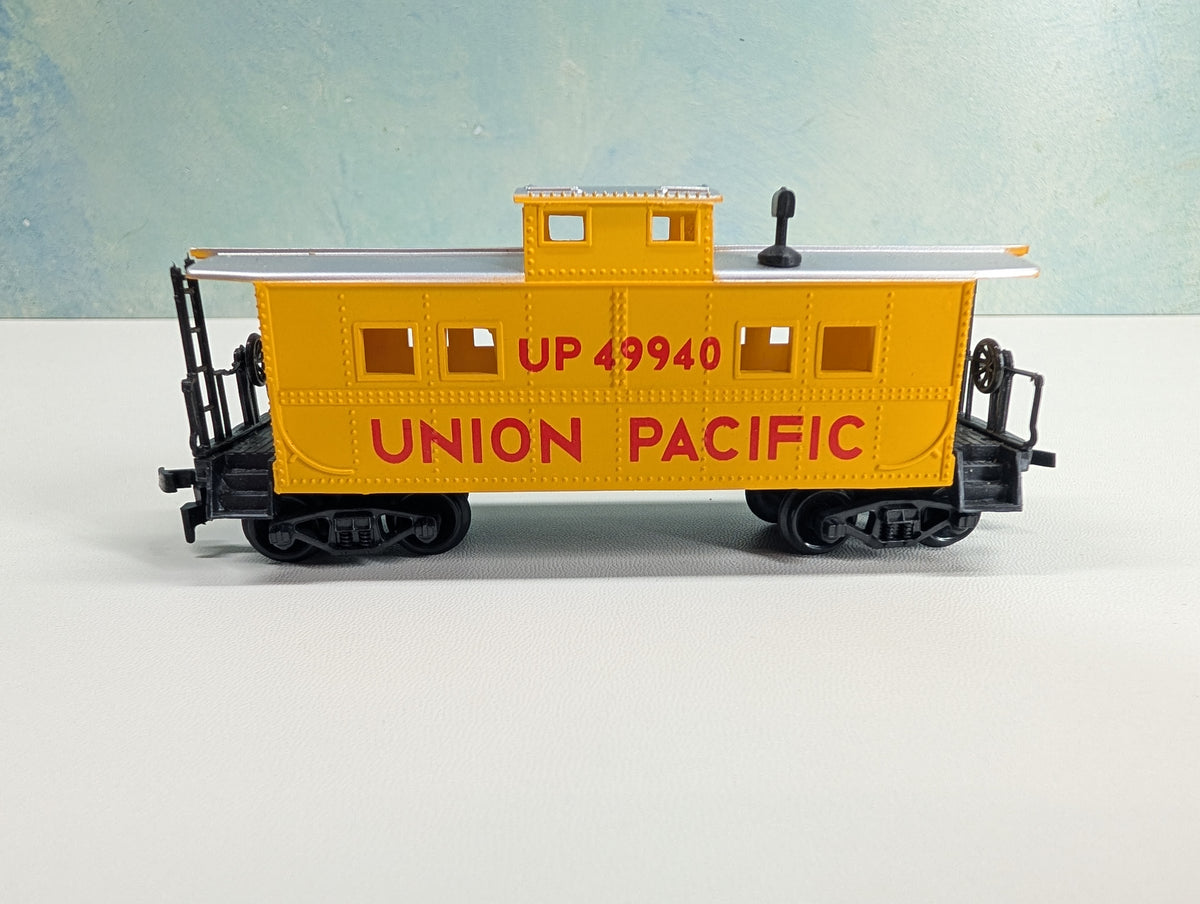 USED Life-Like HO Scale Caboose Union Pacific UP #49940