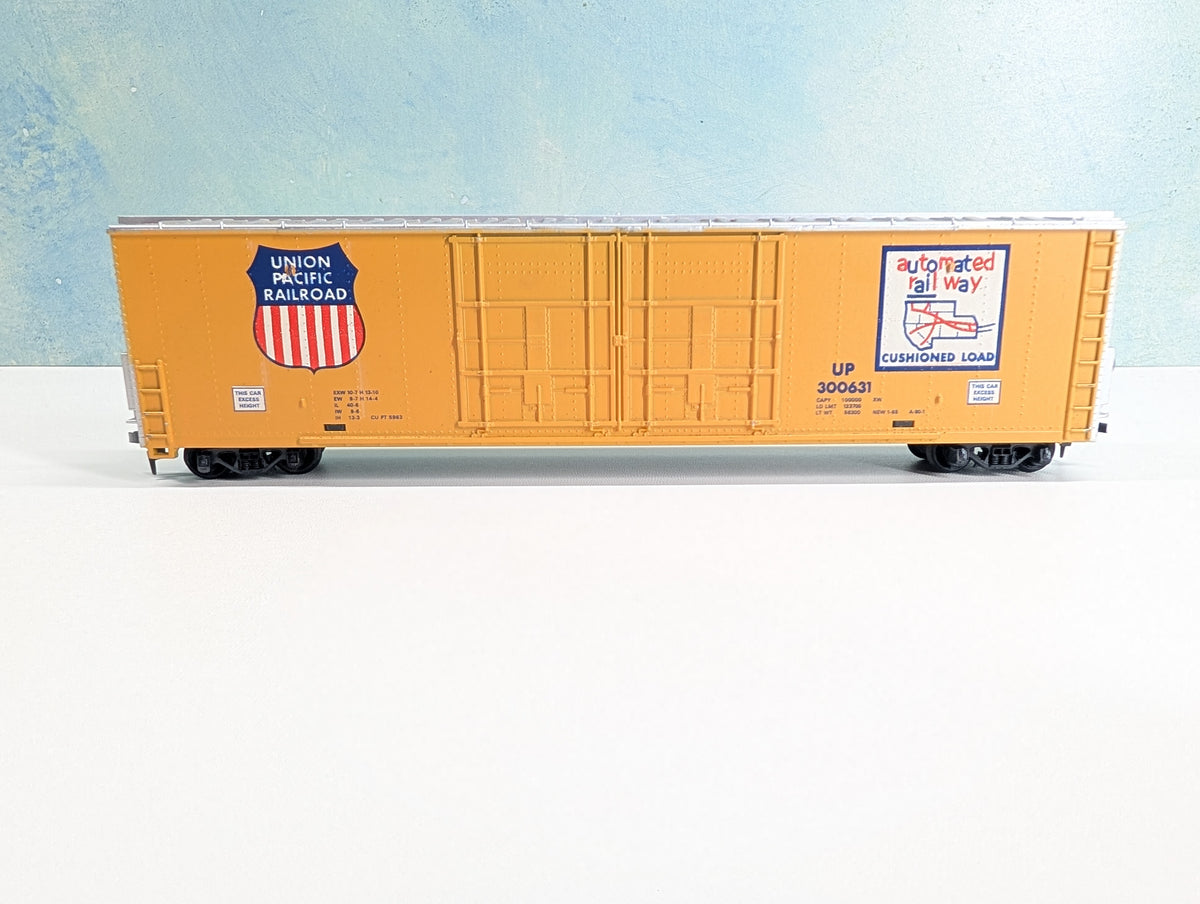 USED Tyco HO Scale 60' Box Car Union Pacific UP #300631