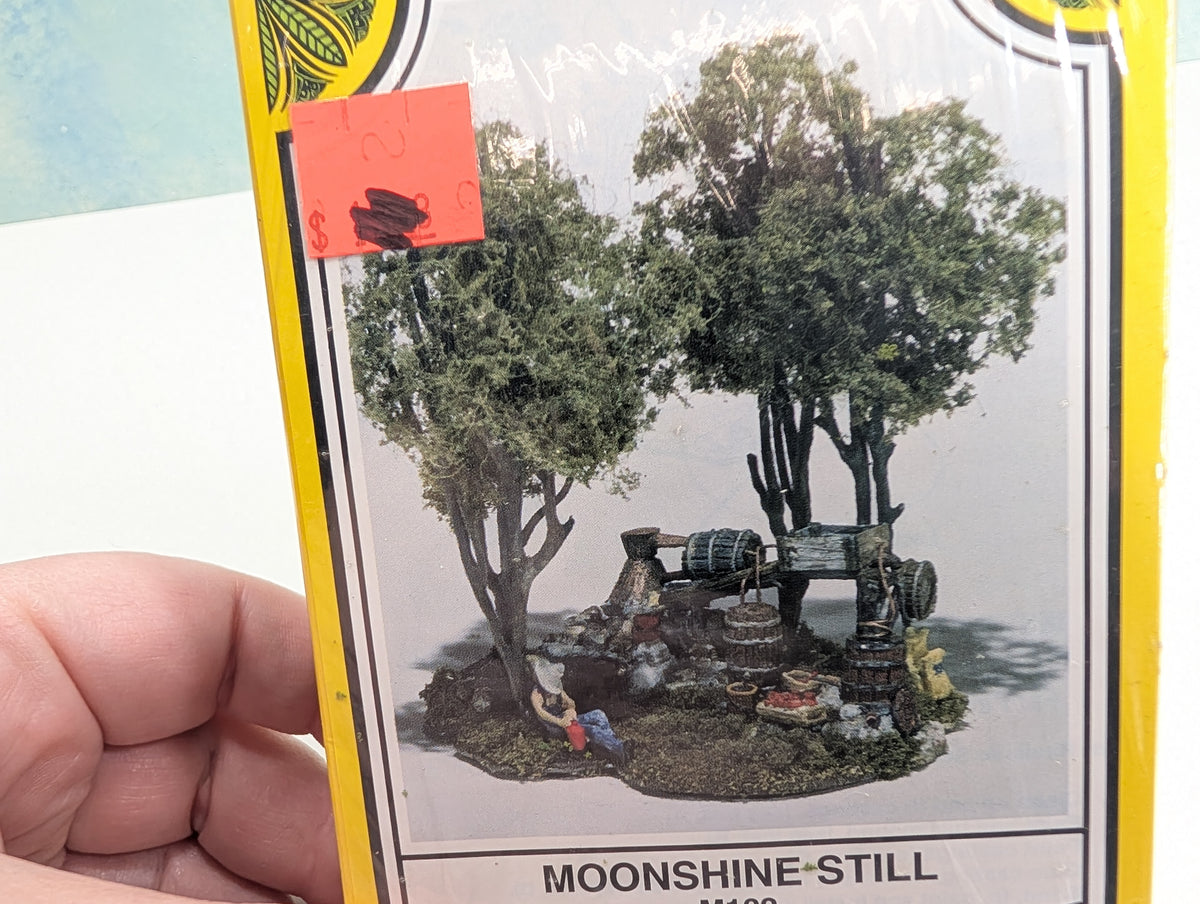 Woodland Scenics M102 HO Scale Moonshine Still, Mini Scene (Retired)