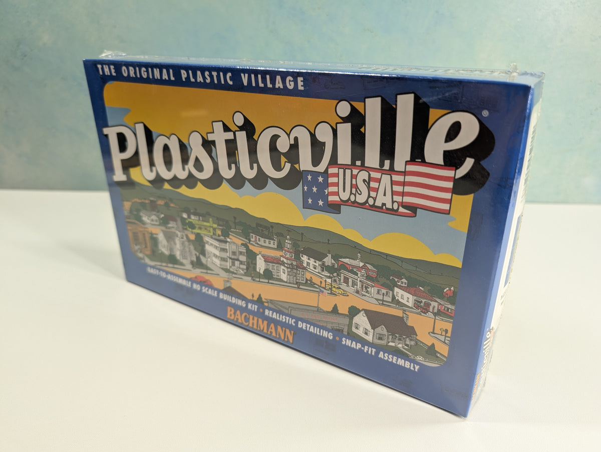 Bachmann Plasticville 45214 HO Scale Motel w/ Pool Sealed KIT