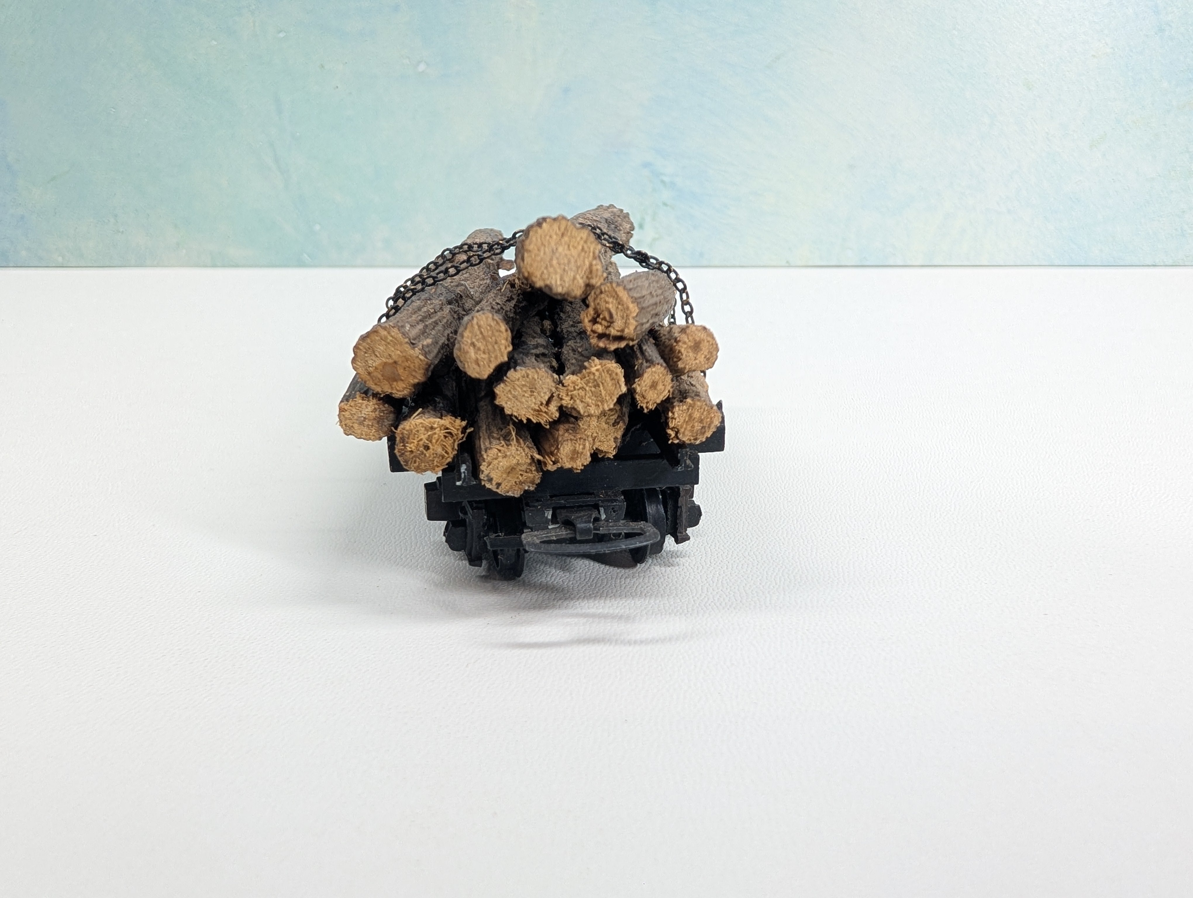 USED HO Scale Skeleton Log Car