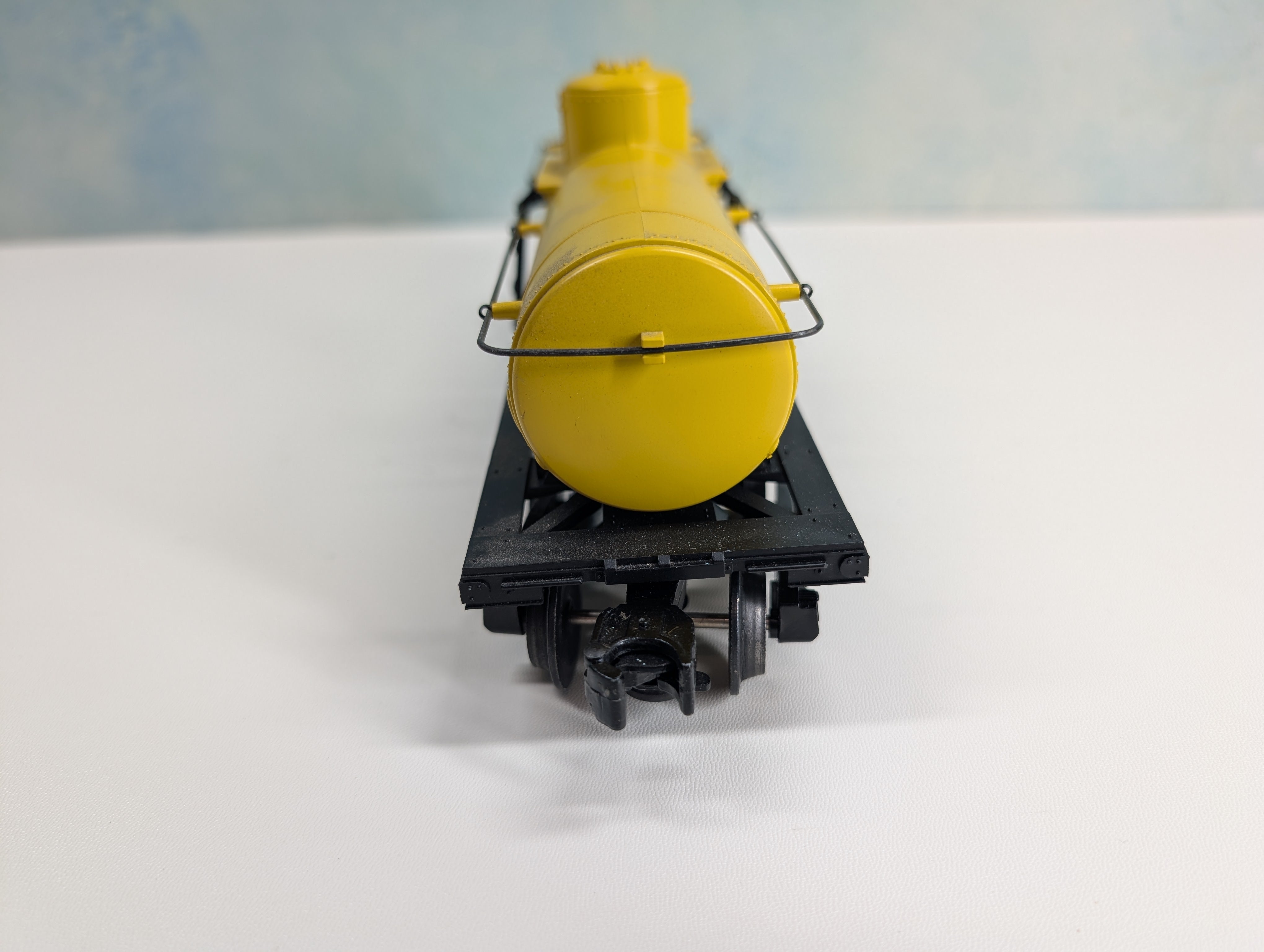 USED MTH O Single Dome Tank Car Chessie System C&O #4123