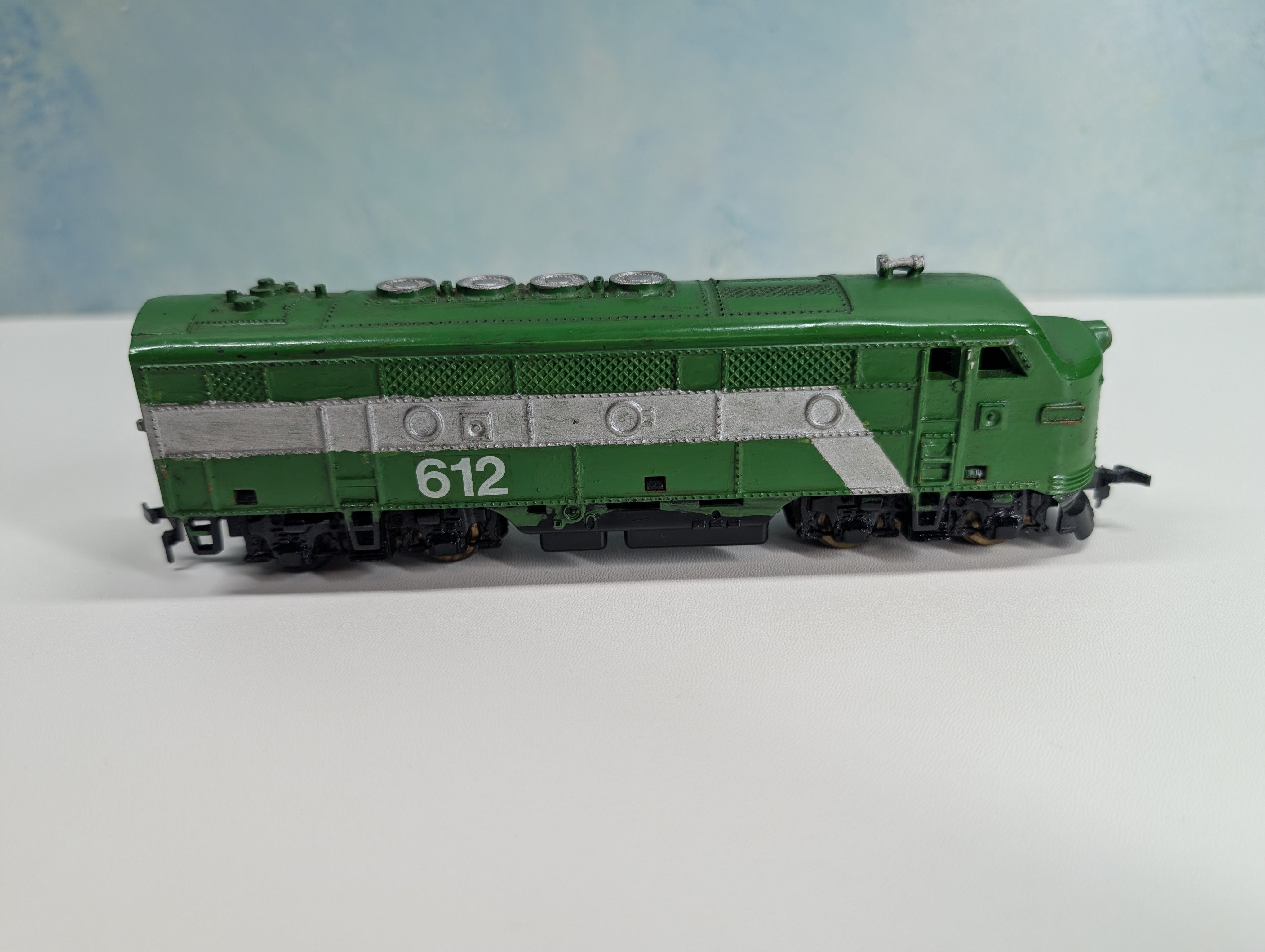 USED MARX HO Scale Diesel Locomotive Burlington Northern #612 Custom - Tested! DC