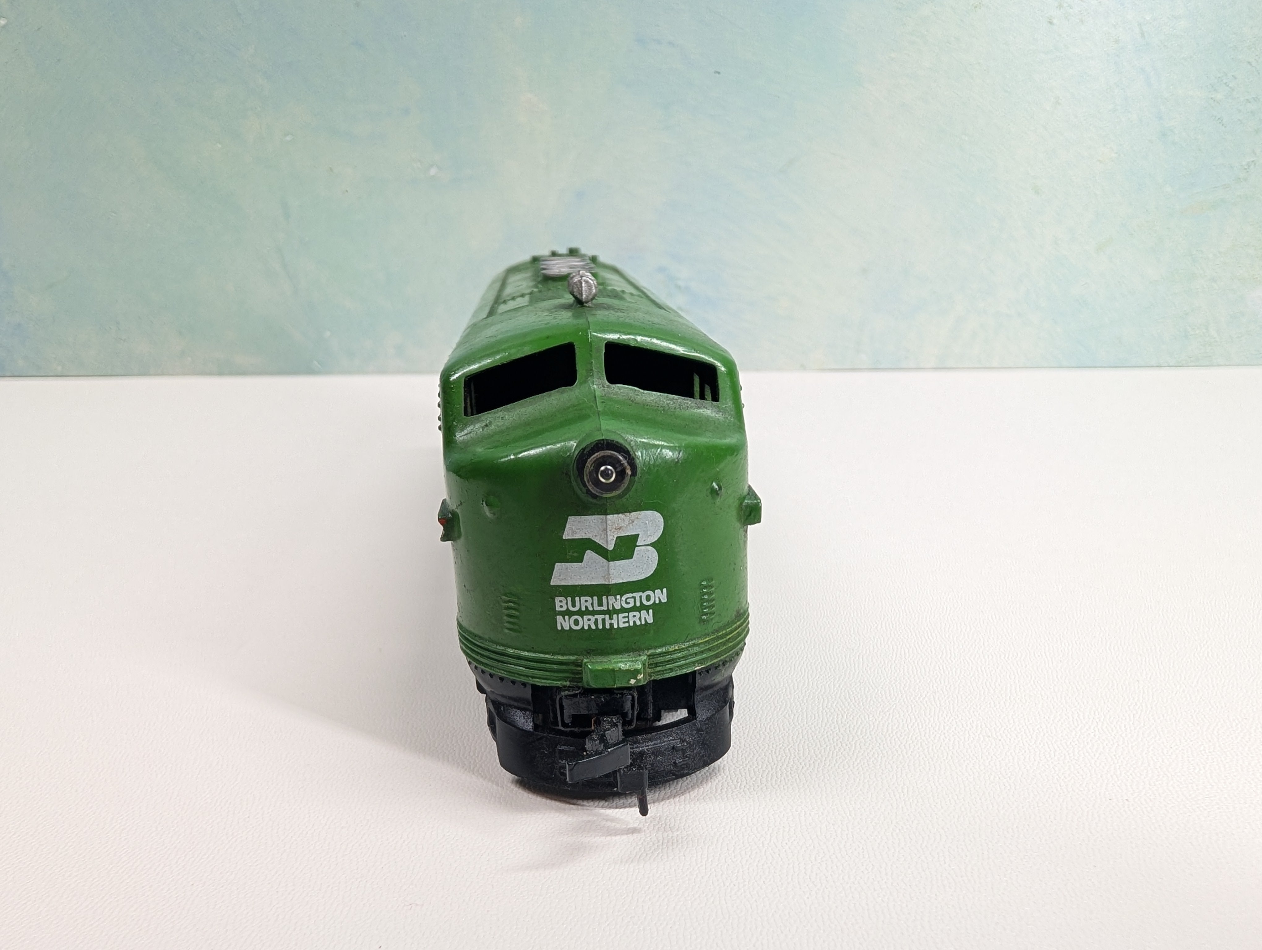 USED MARX HO Scale Diesel Locomotive Burlington Northern #612 Custom - Tested! DC