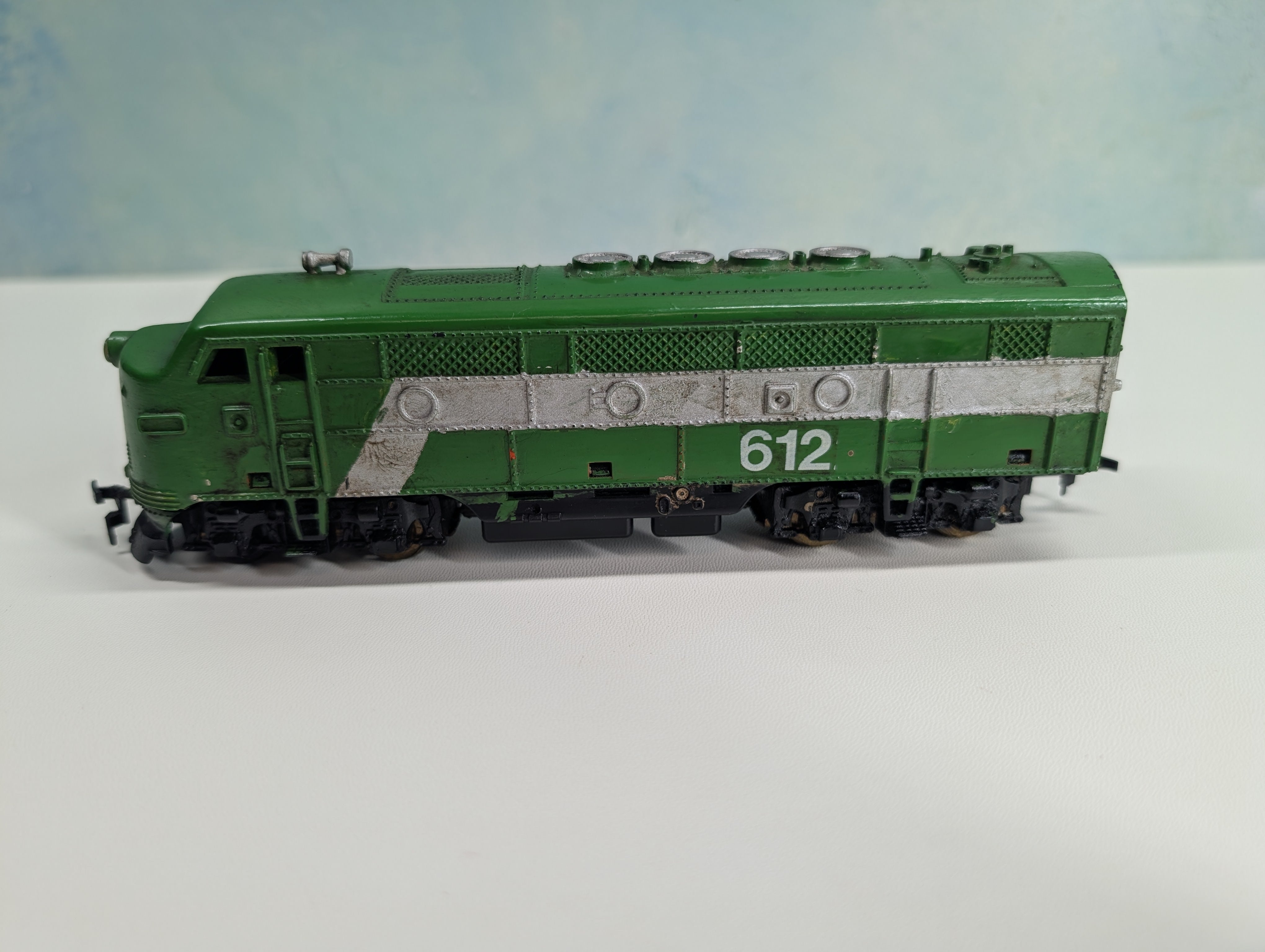 USED MARX HO Scale Diesel Locomotive Burlington Northern #612 Custom - Tested! DC