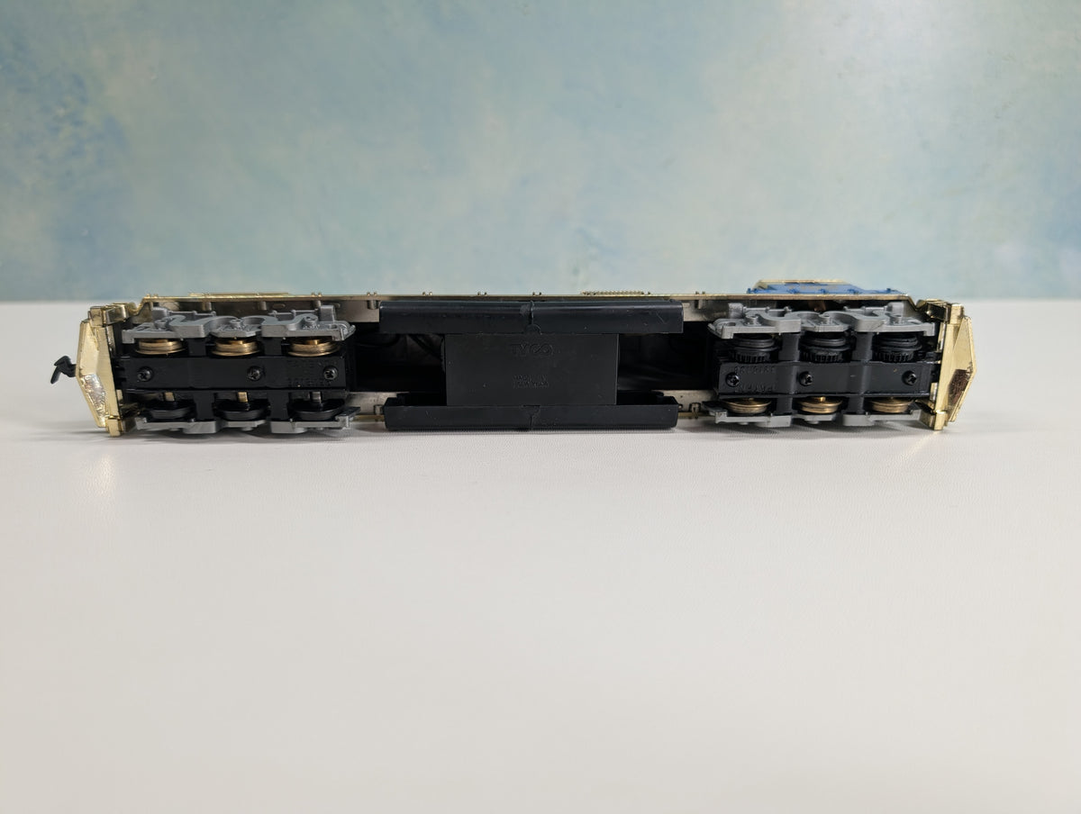 USED Tyco HO Scale Alco C630 Diesel Locomotive Golden Eagle #1102 Tested! DC