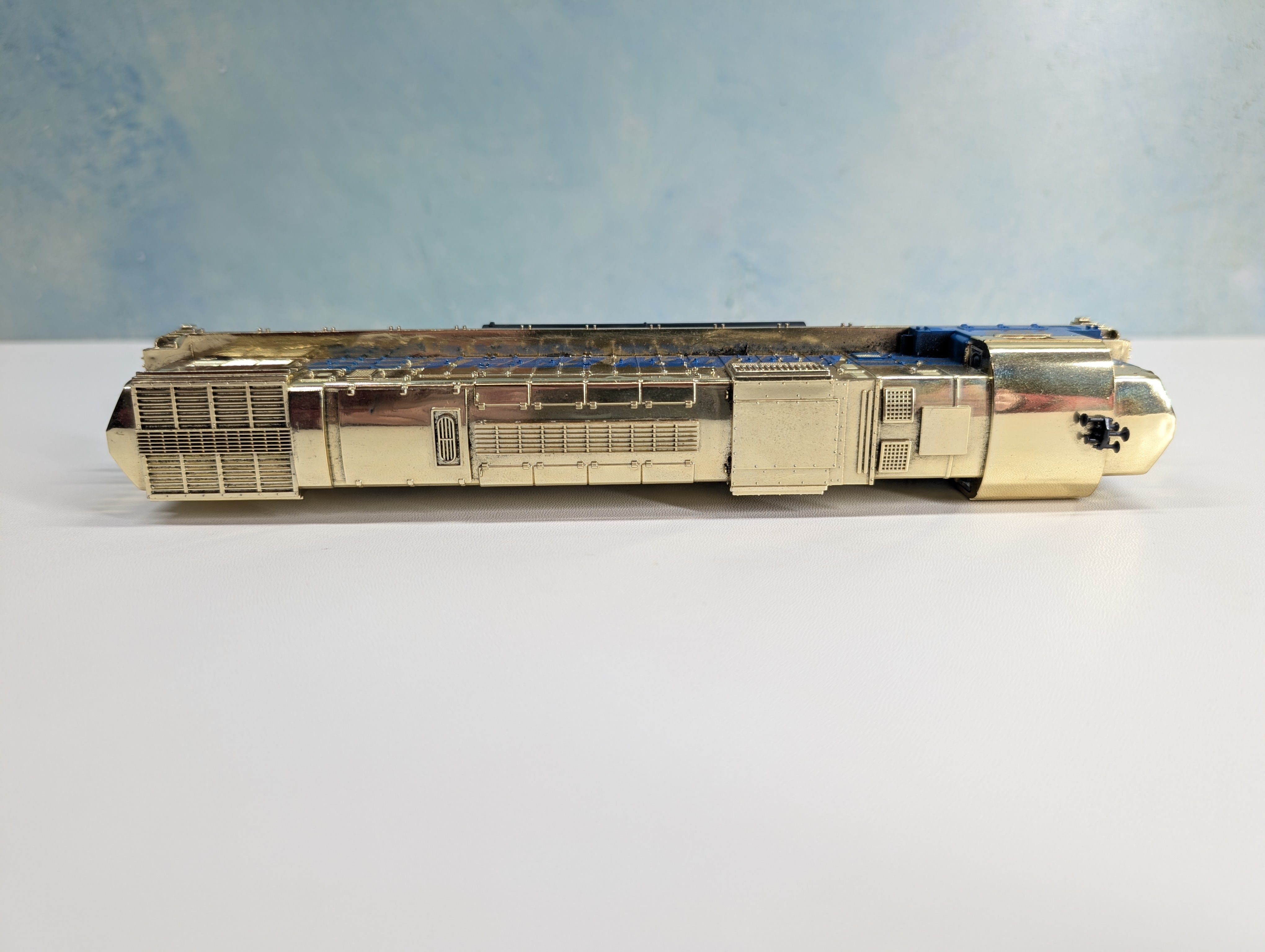 USED Tyco HO Scale Alco C630 Diesel Locomotive Golden Eagle #1102 Tested! DC