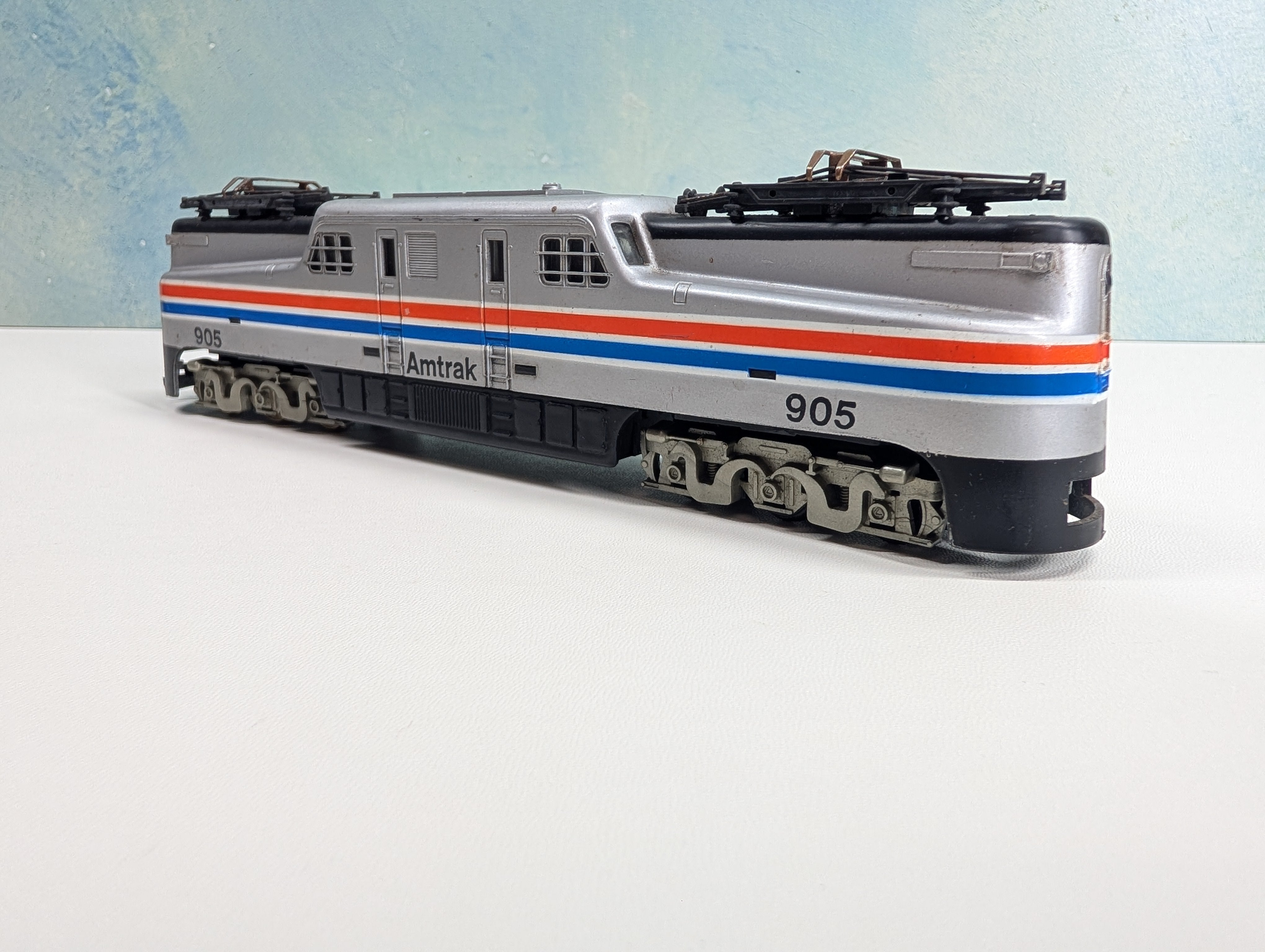 USED Tyco HO Scale GG1 Electric Locomotive Amtrak #905 Tested! DC