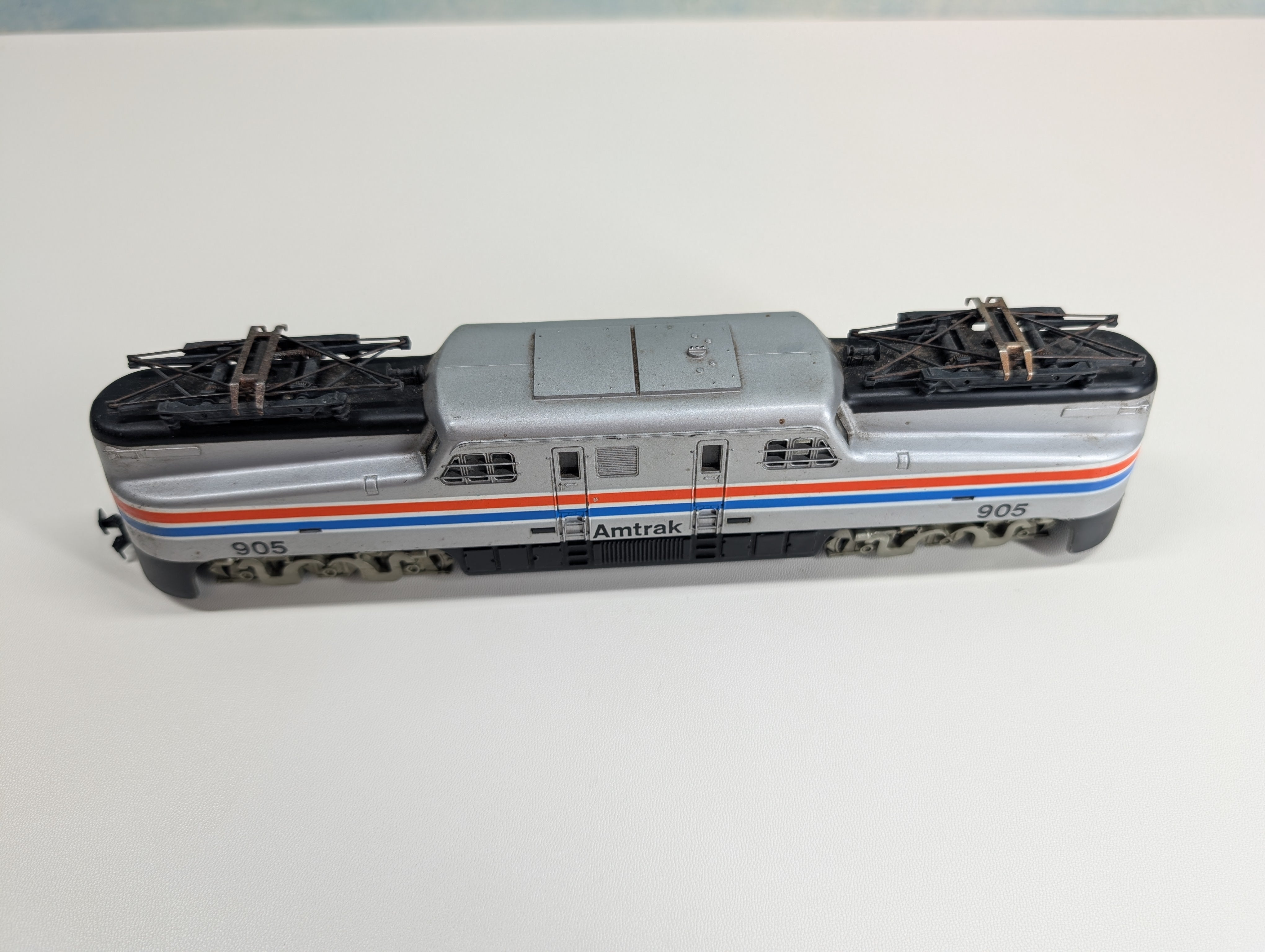 USED Tyco HO Scale GG1 Electric Locomotive Amtrak #905 Tested! DC