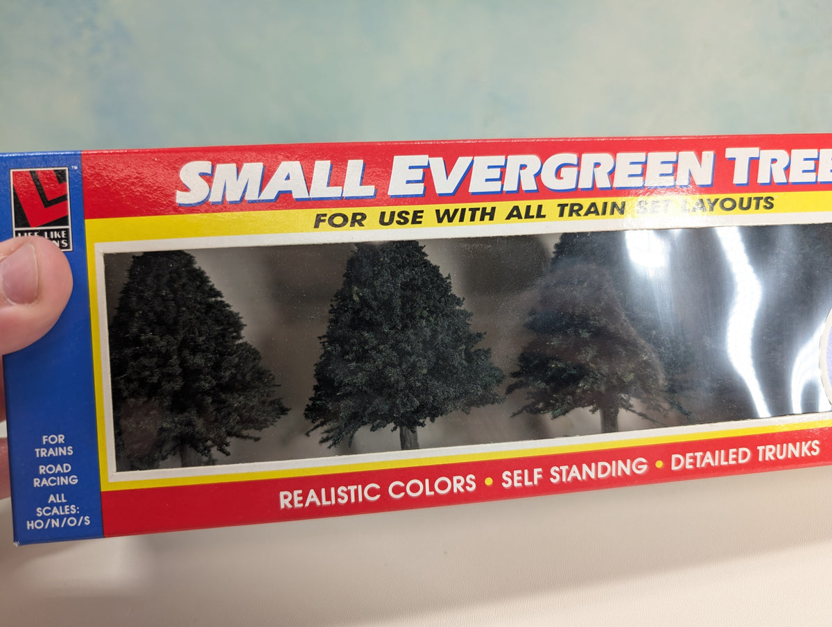 Life-Like 1907 MULTI Scale Small Evergreen Trees (4 pcs)