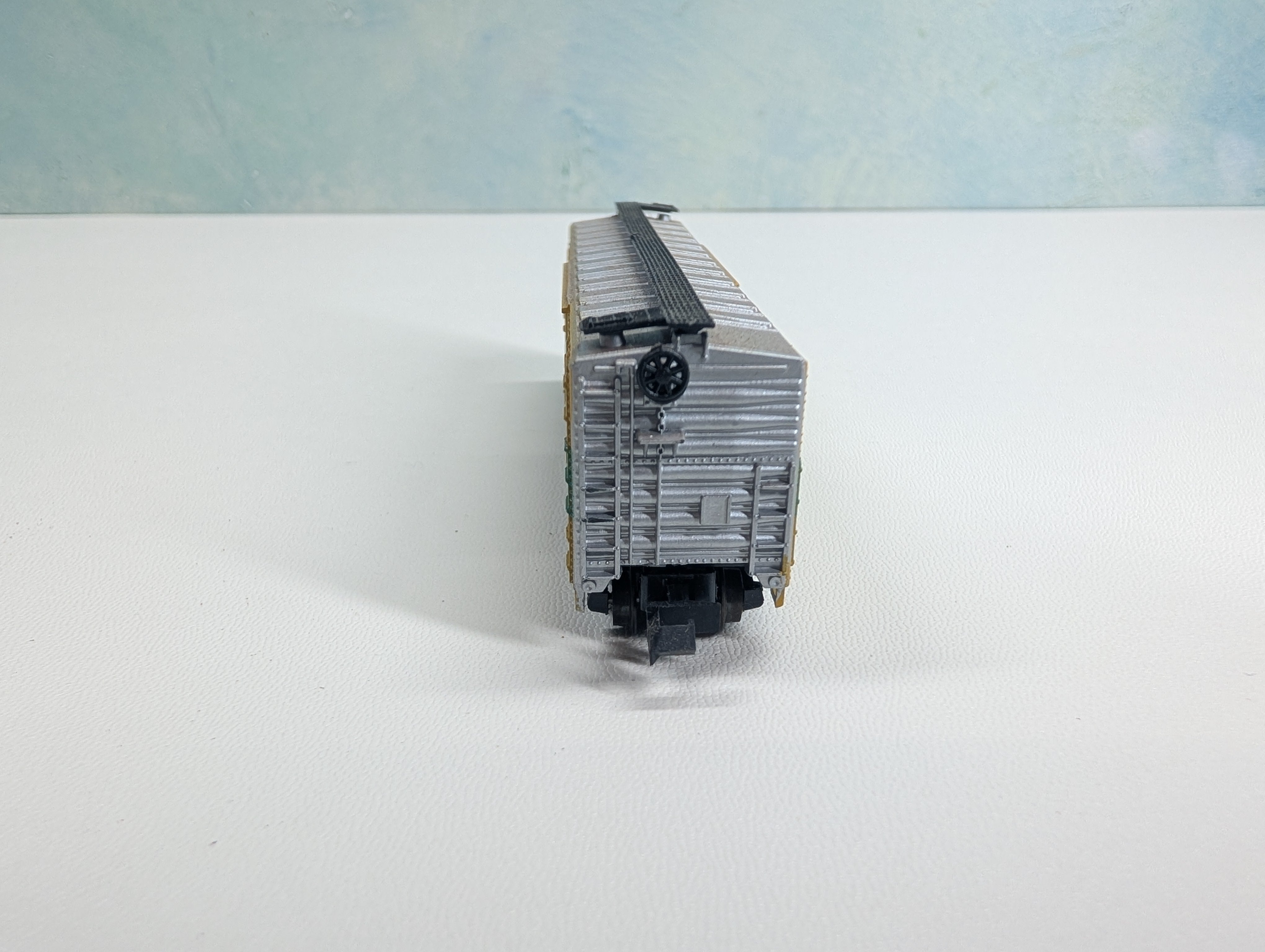 USED Atlas 2303 N Scale 50' Mechanical Reefer NYMX #1000