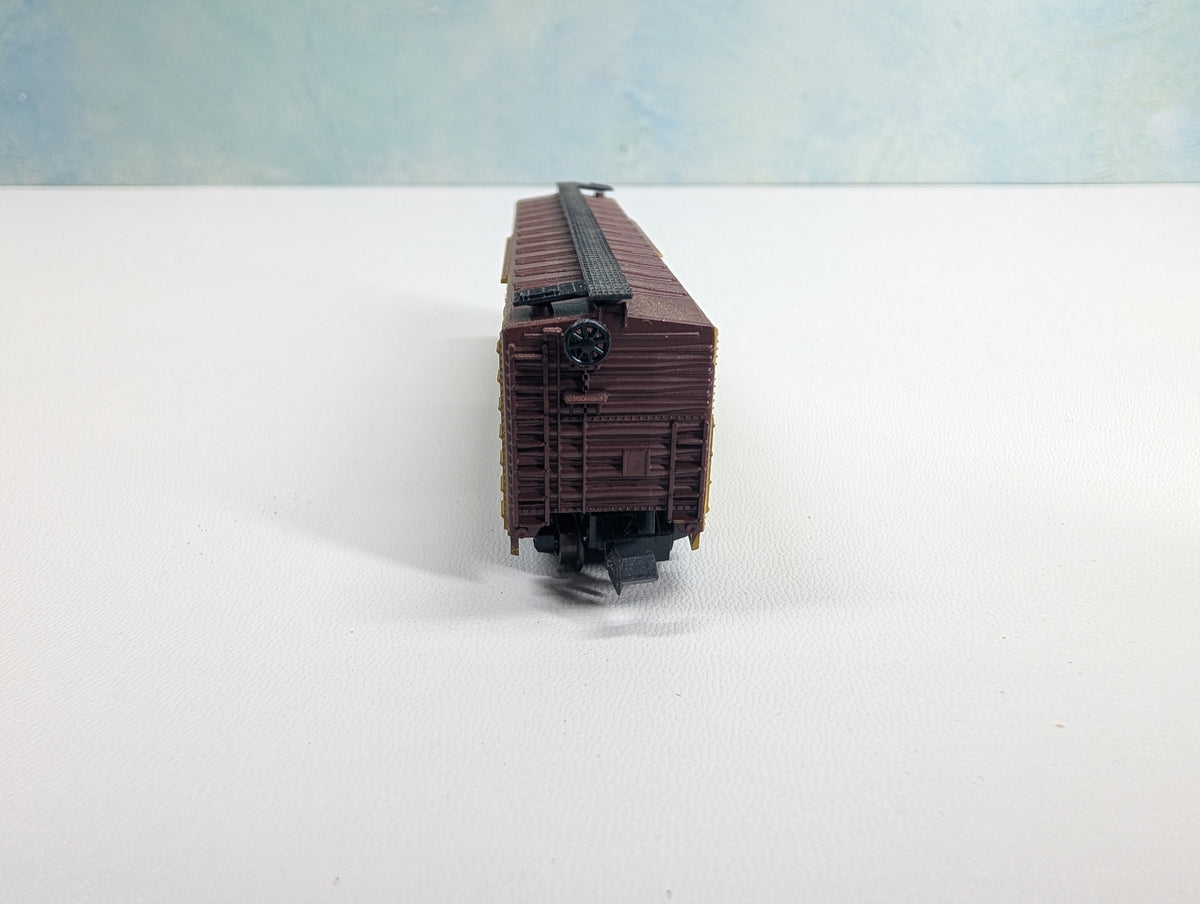 USED Atlas 2302 N Scale 50' Mechanical Reefer Safeway Foods NADX #2615