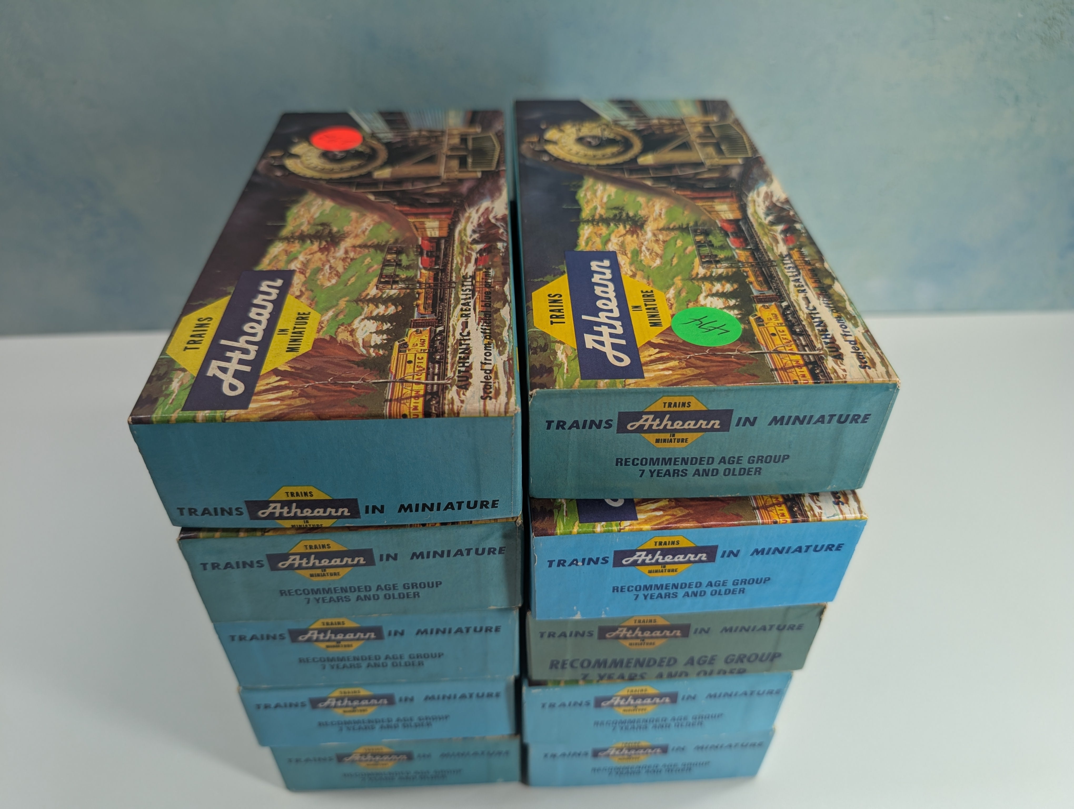 USED Athearn HO Scale Lot of Empty Train Boxes for Storage (10 pcs)