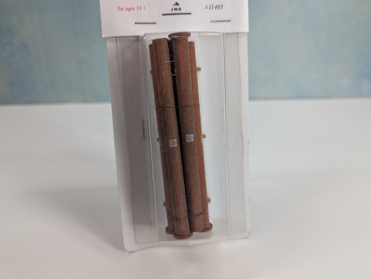 JWD Premium Products 11405 HO Scale Small Rusty Pipe Load, Flanged